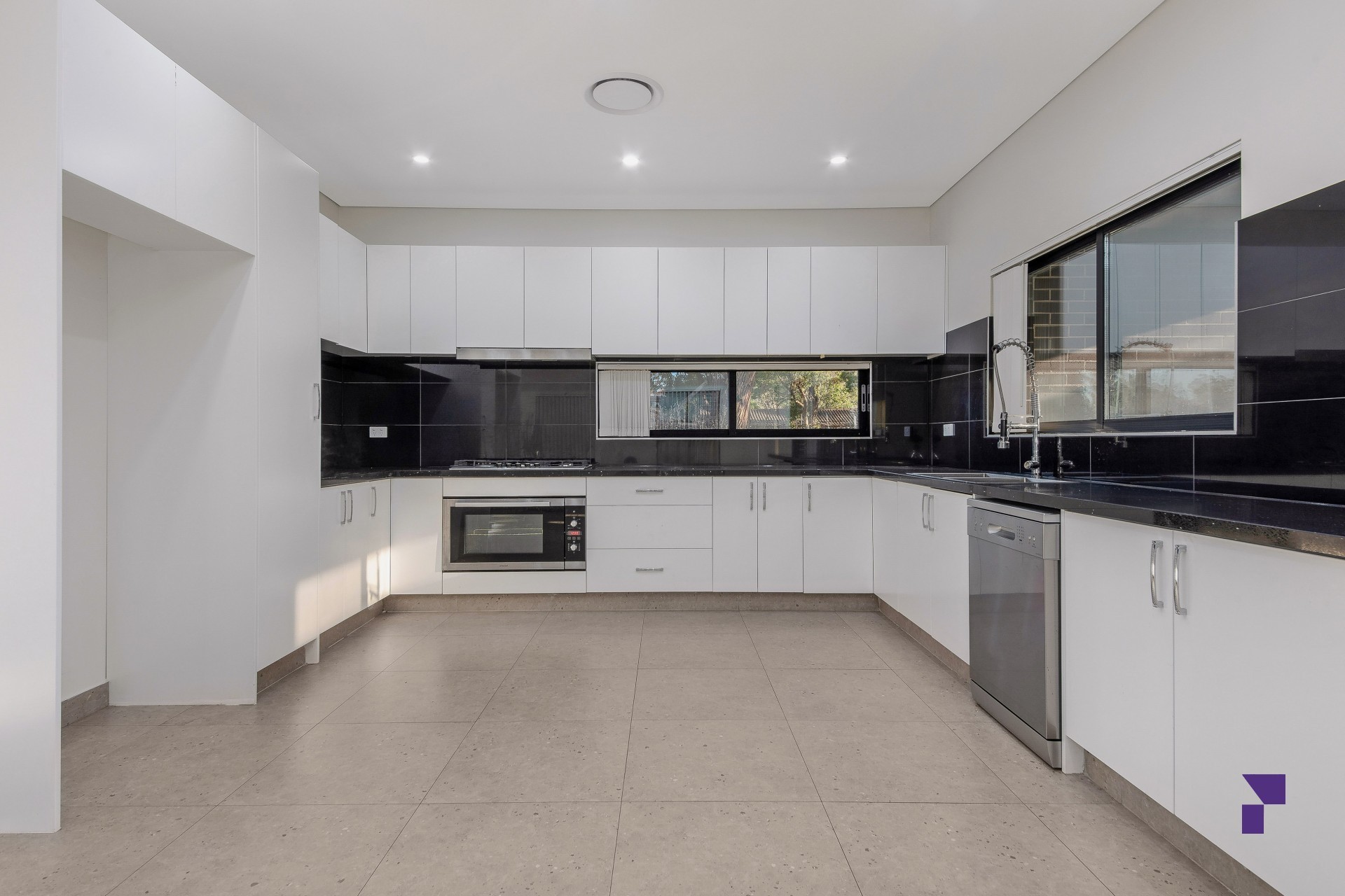 127A FOWLER RD, Merrylands West, Parramatta (Northwest suburbs), 0 غرف, 0 حمامات, House