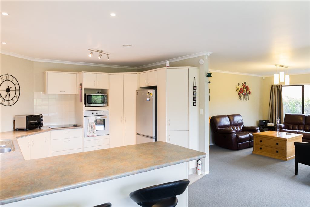 8 Bircham Rise, Rototuna, Hamilton City, 4 ਕਮਰੇ, 2 ਬਾਥਰੂਮ