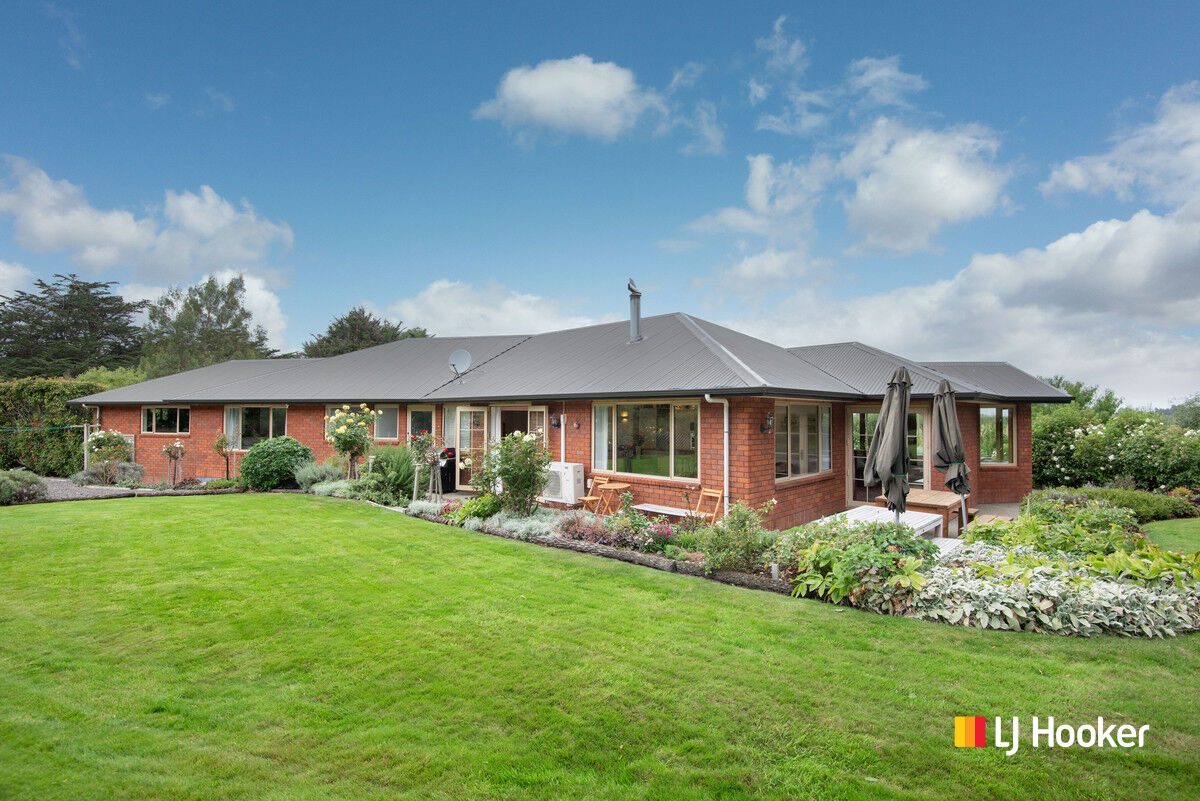 16 Woodside Road, Outram, Dunedin City, 4 Schlafzimmer, 2 Badezimmer, House