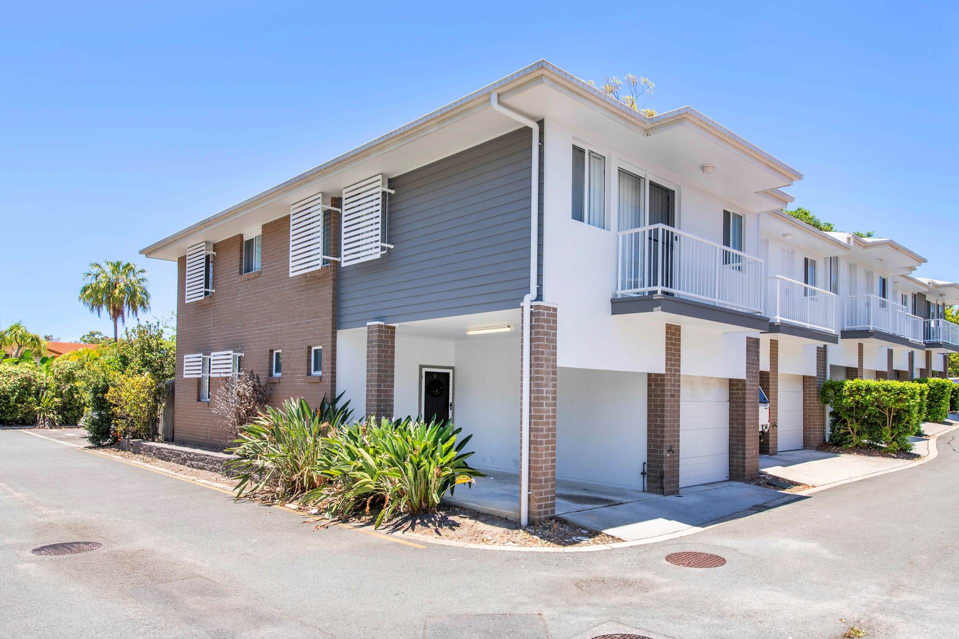 RUNAWAY GLADES UNIT 18 22 YULIA ST, Coombabah, Gold Coast, 0房, 0浴, Townhouse