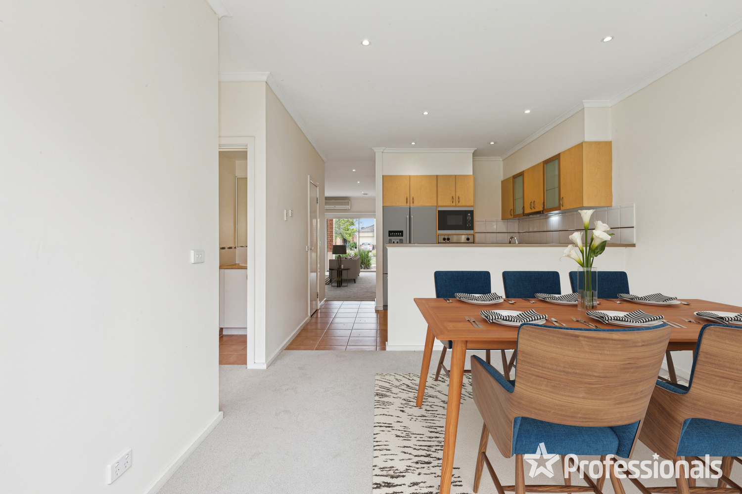 10 DURACK CCT, TAYLORS HILL VIC 3037, 0 Bedrooms, 0 Bathrooms, Townhouse