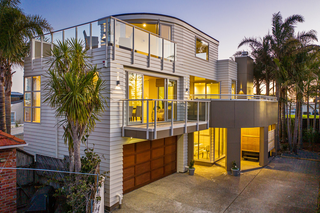 Residential  Mixed Housing Urban Zone