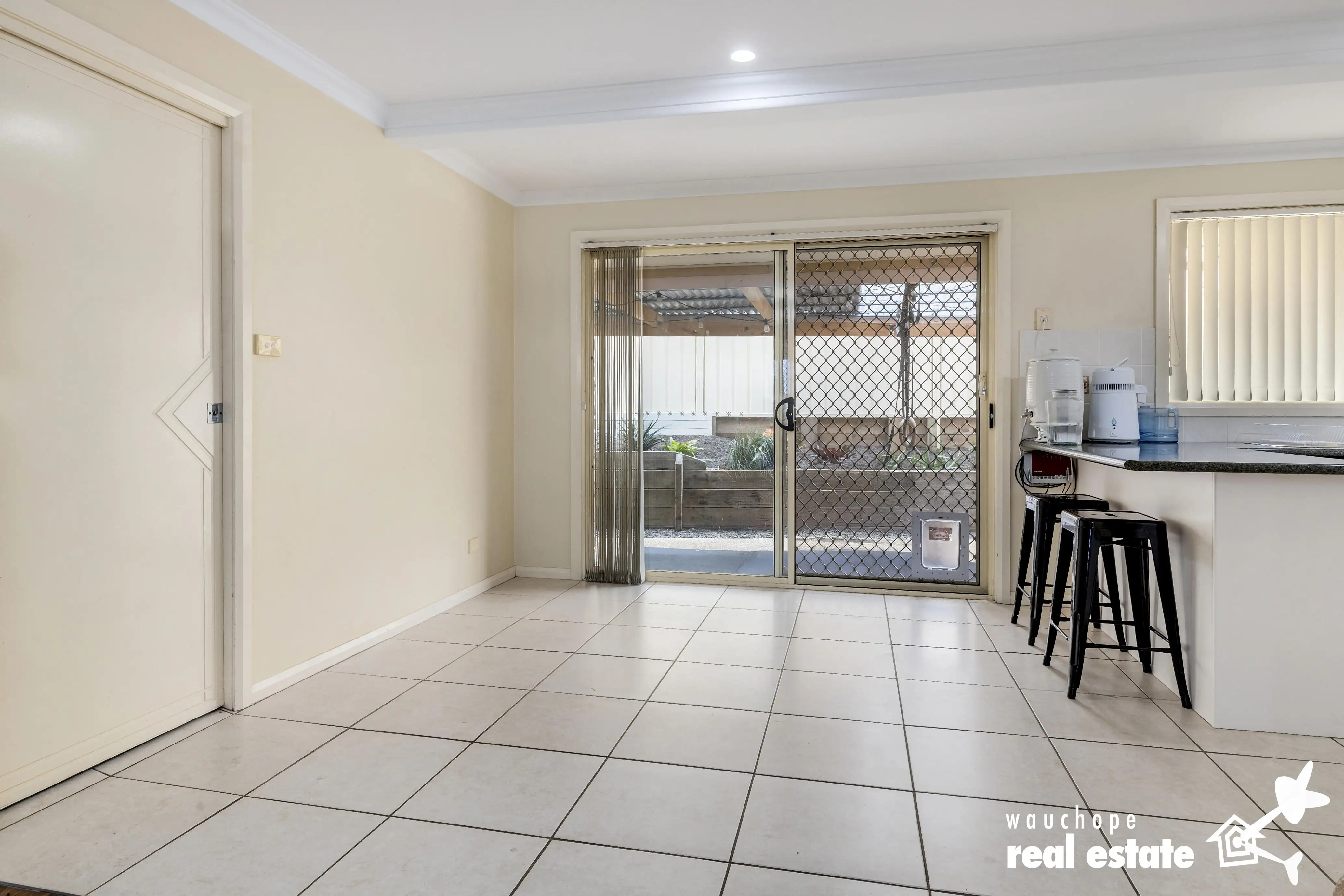 UNIT 2 6A LINCOLN RD, Port Macquarie, North Coast, 0 Schlafzimmer, 0 Badezimmer, Townhouse
