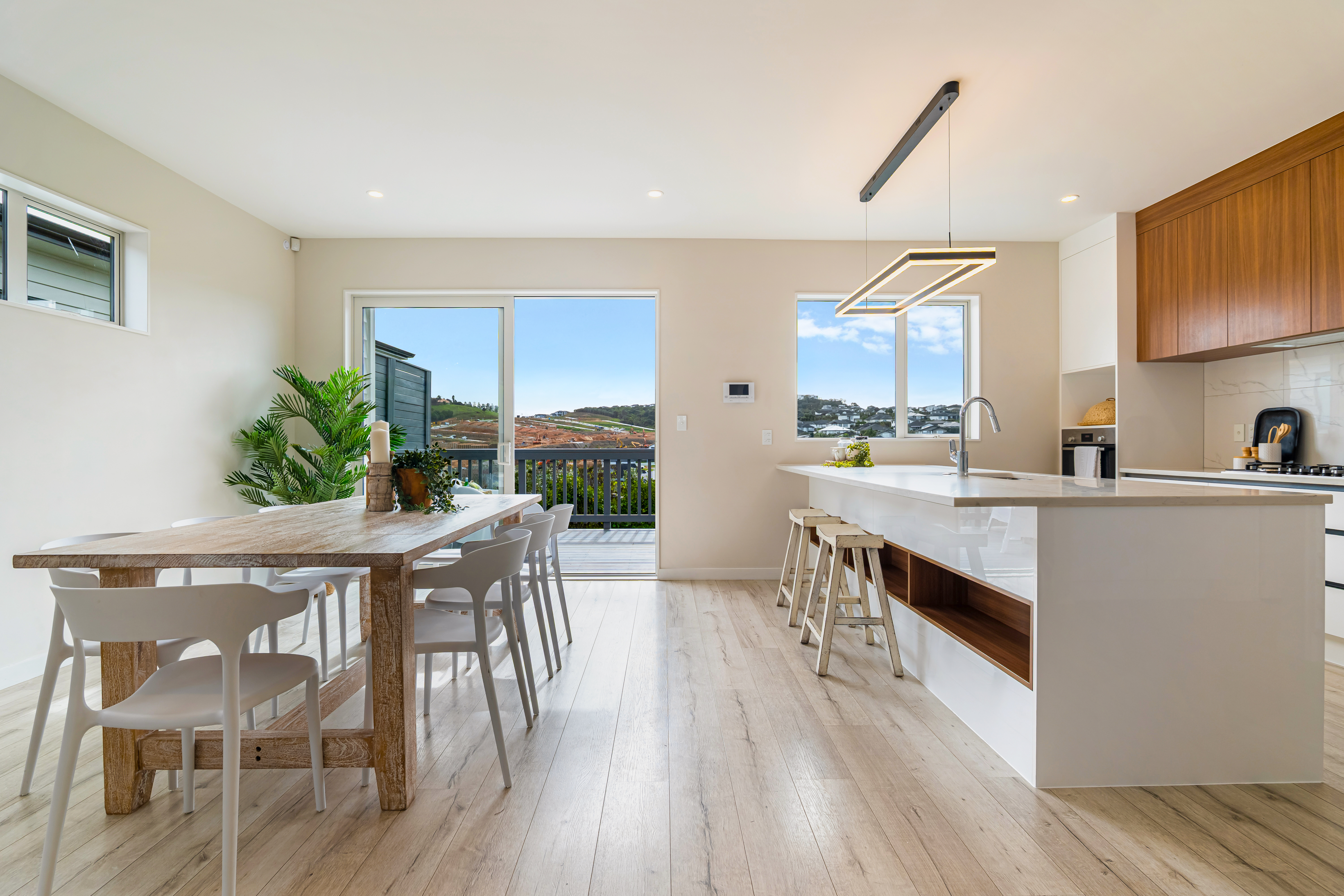 28 Bine Crescent, Orewa, Rodney, 5 Bedrooms, 3 Bathrooms, House