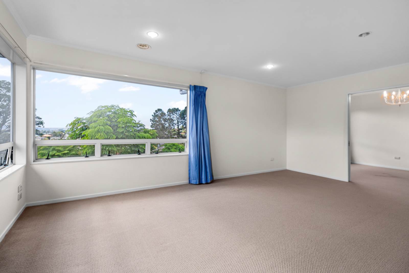 241c Royal Road, Massey, Waitakere City, 6 ਕਮਰੇ, 3 ਬਾਥਰੂਮ, House