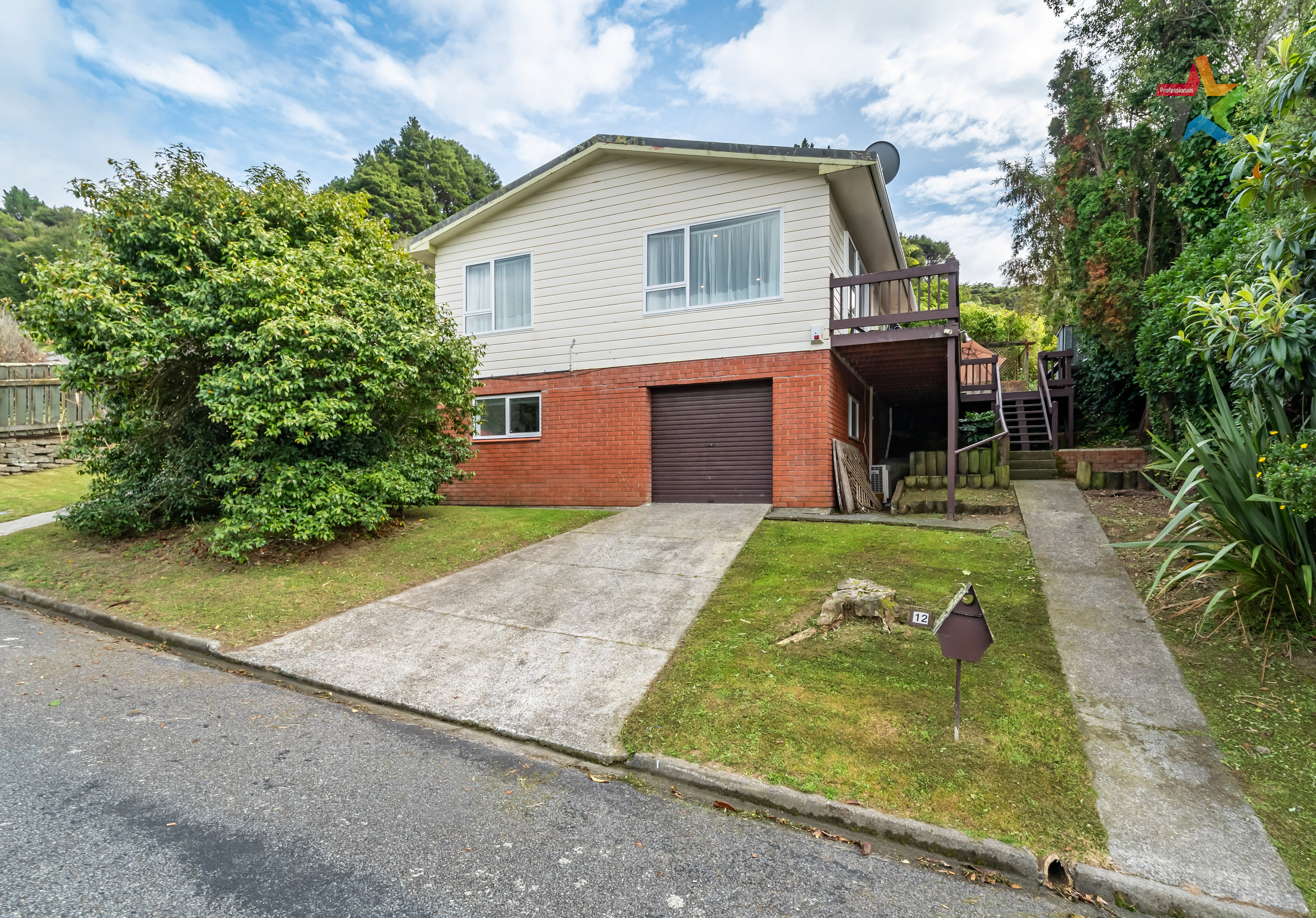 12 Waipuna Grove, Stokes Valley, Lower Hutt City, 4房, 1浴, House