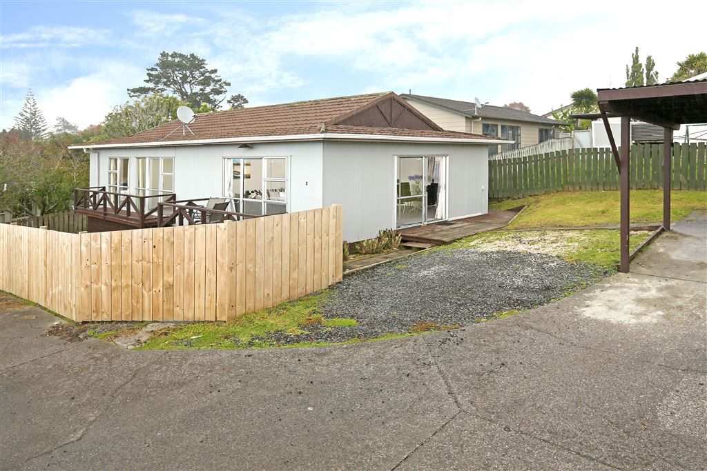 2/317 Triangle Road, Massey, Waitakere City, 3 રૂમ, 2 બાથરૂમ
