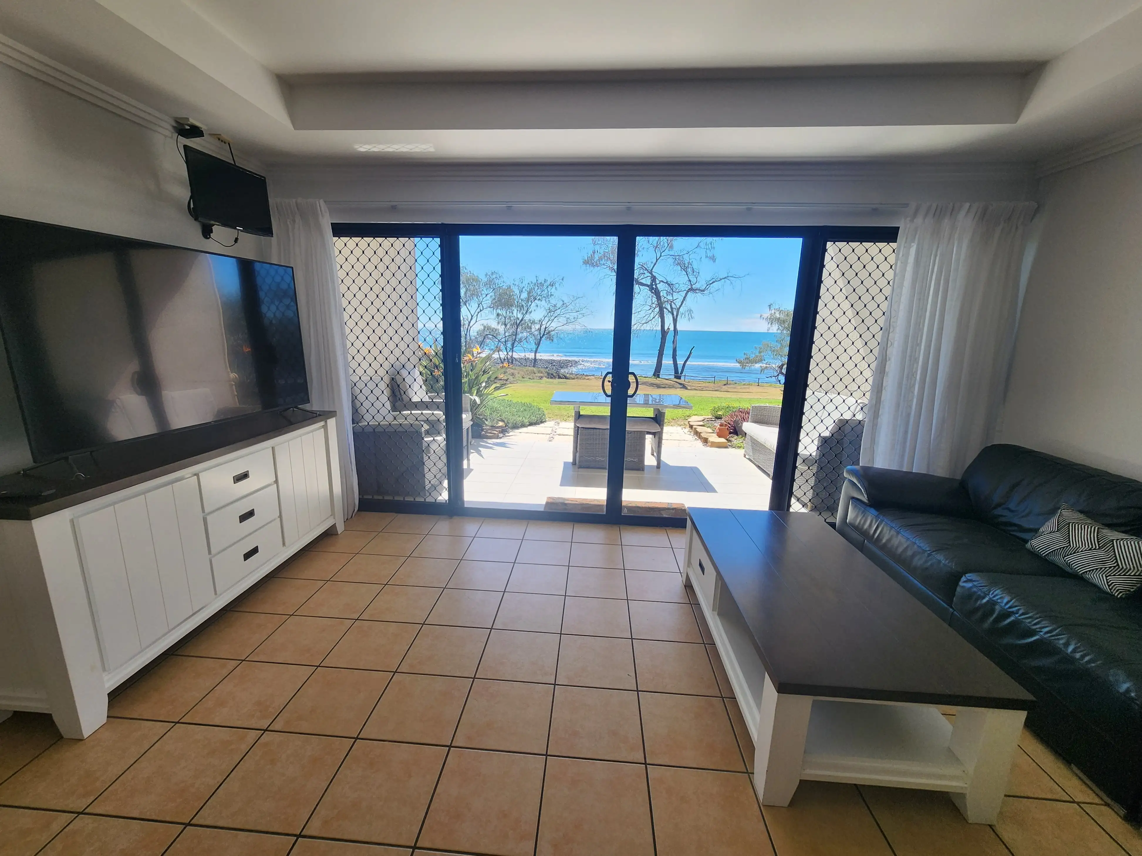 BEACH CONDOMINIUMS VILLA 38 1 PEBBLE BEACH DR, Coral Cove, Wide Bay, 0部屋, 0バスルーム, Townhouse