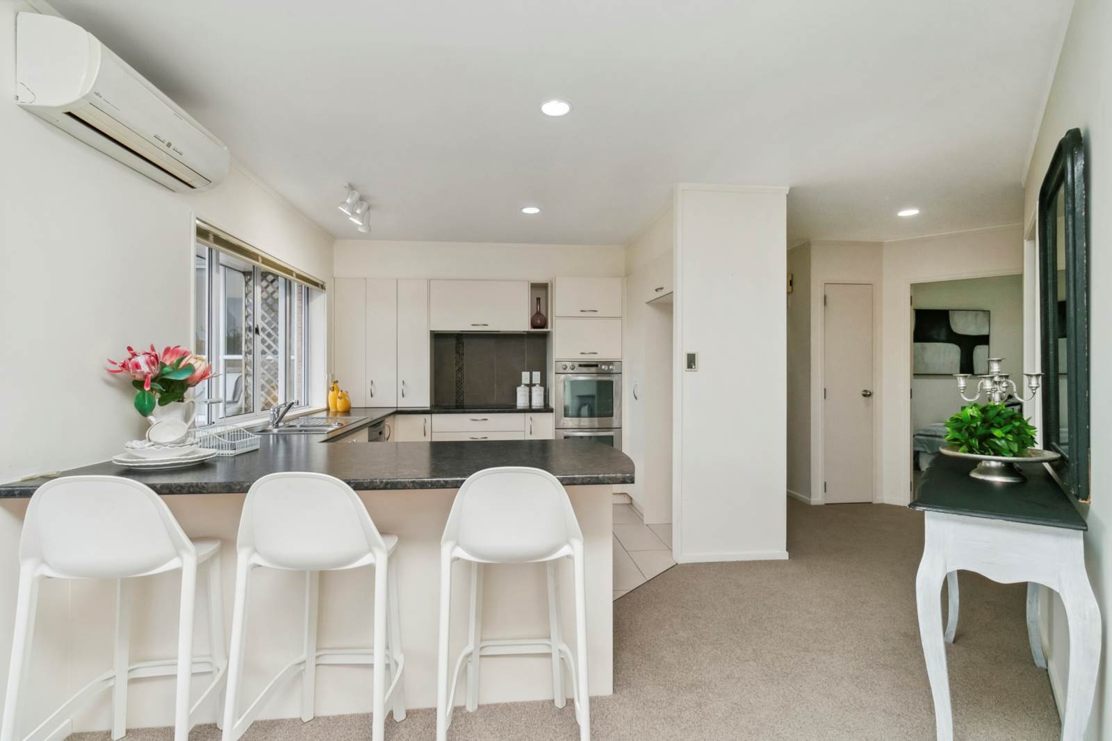 53 Nirvana Way, Mount Roskill, Auckland City, 4 રૂમ, 2 બાથરૂમ, House