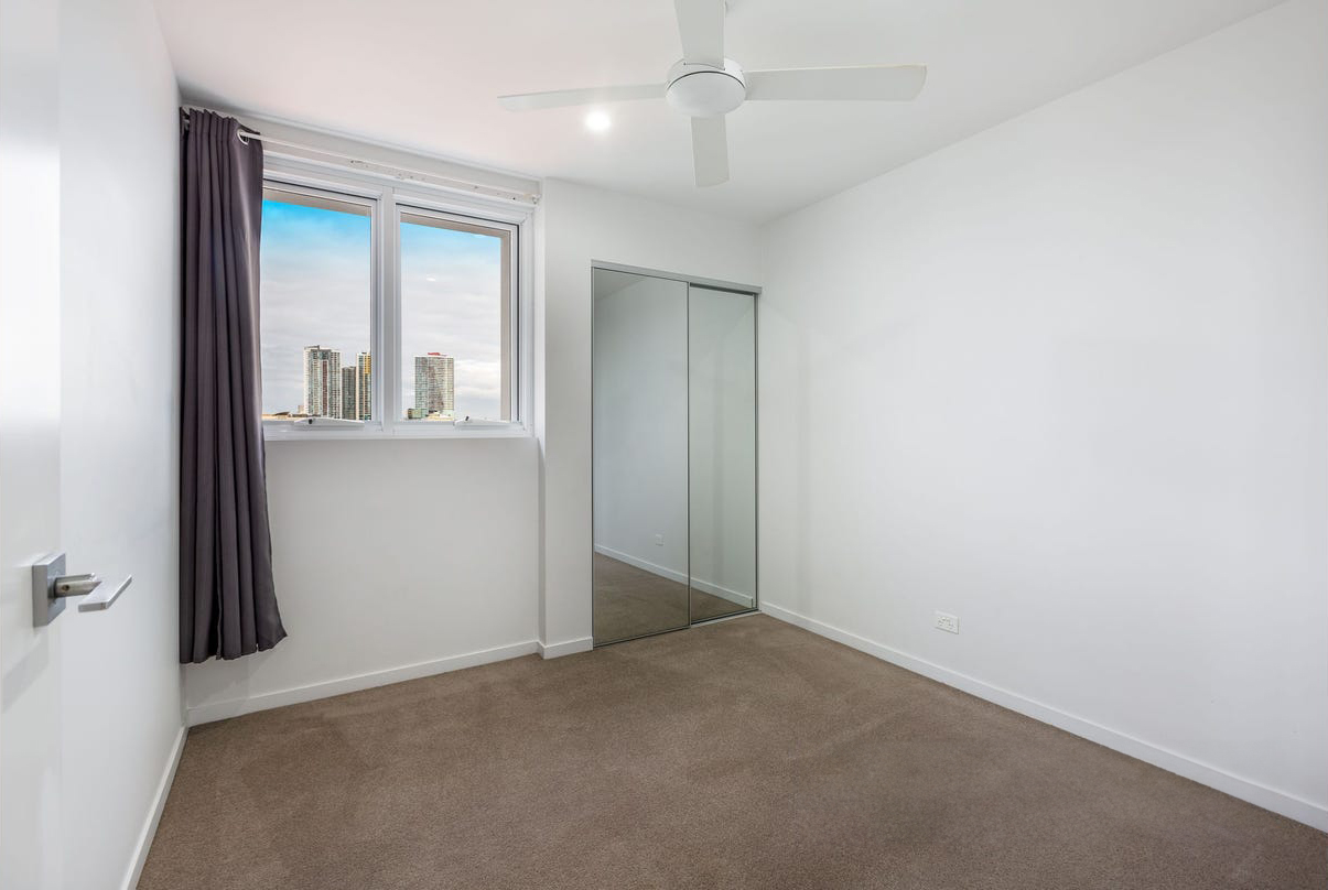 OCEANS APARTMENTS UNIT 702 26 GRAY ST, Southport, Gold Coast, 0 phòng ngủ, 0 phòng tắm, Unit
