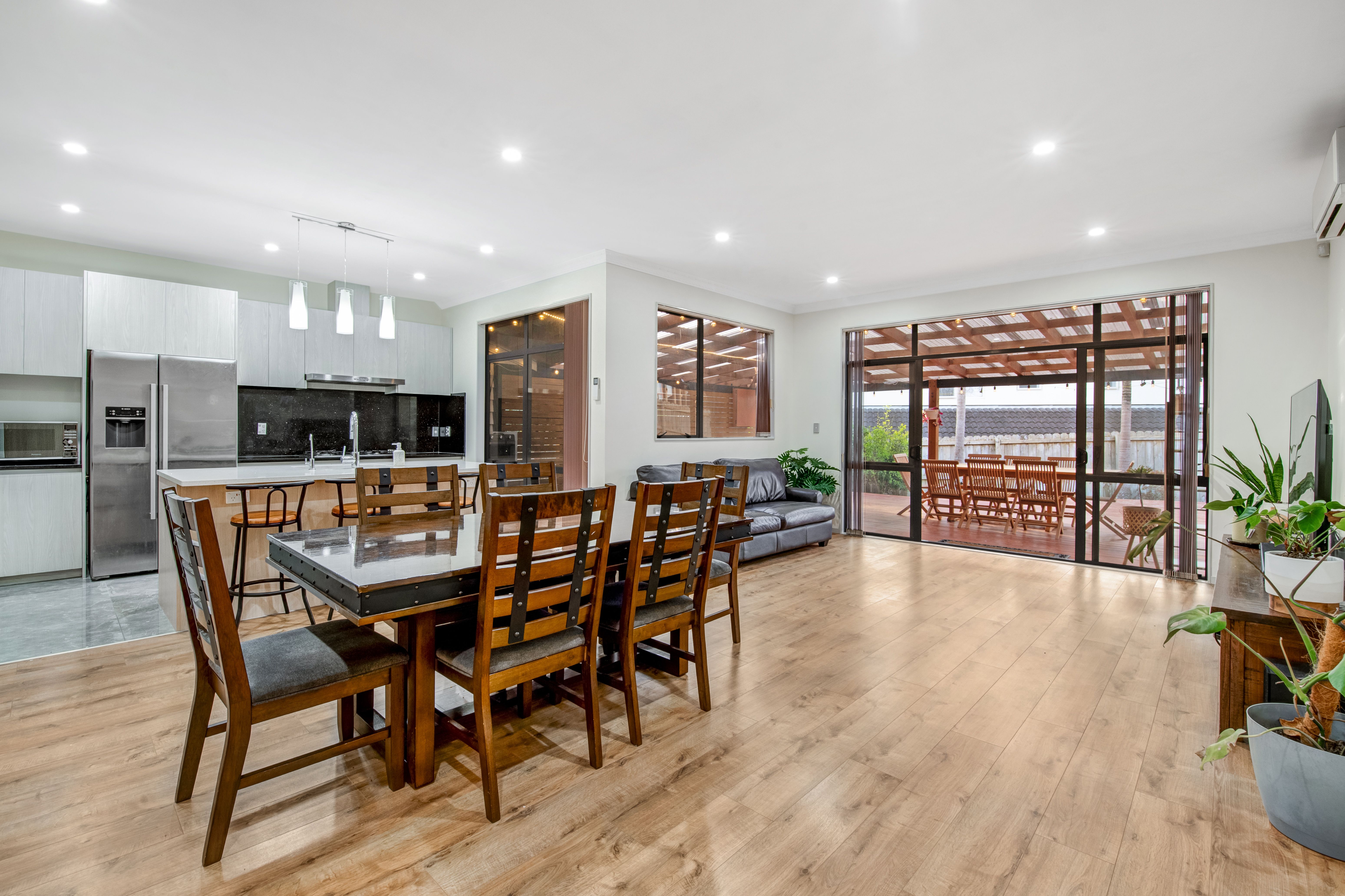 21 Mahoney Drive, Albany, North Shore City, 6 રૂમ, 3 બાથરૂમ, House