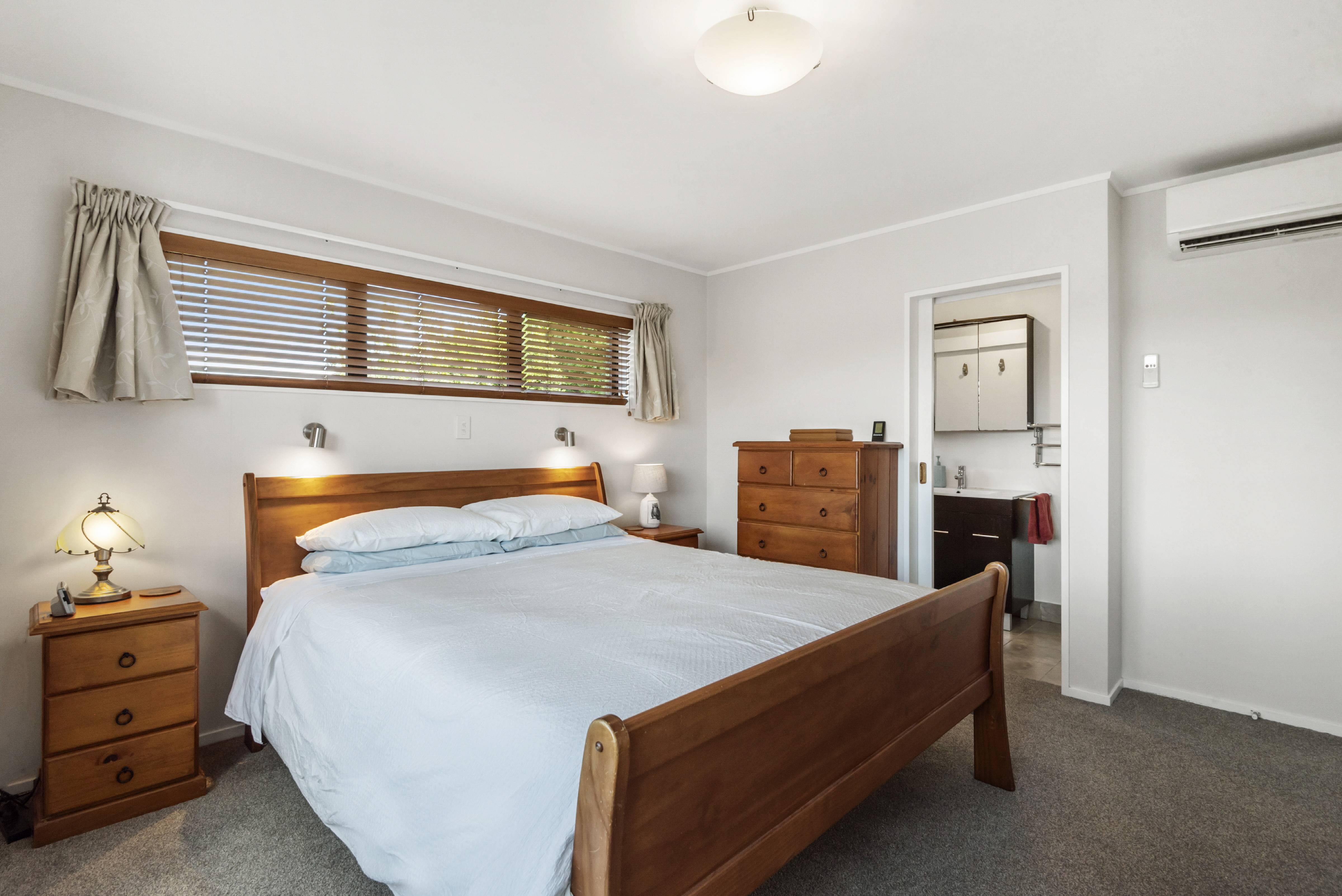 20 Ronald Macken Place, Windsor Park, Auckland - North Shore, 4房, 0浴, House