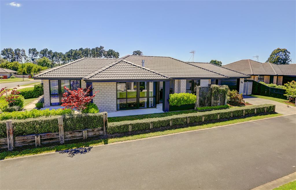 16 Edgeview Crescent, Fitzroy, Hamilton City, 3 Bedrooms, 0 Bathrooms