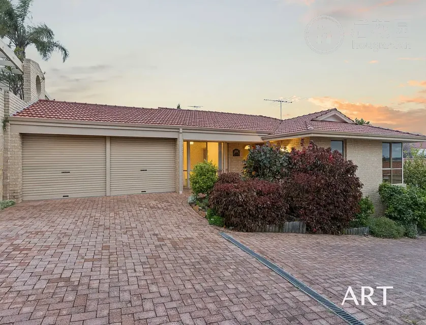 Unit 2/187 COODE STREET, COMO, 0房, 0浴, House