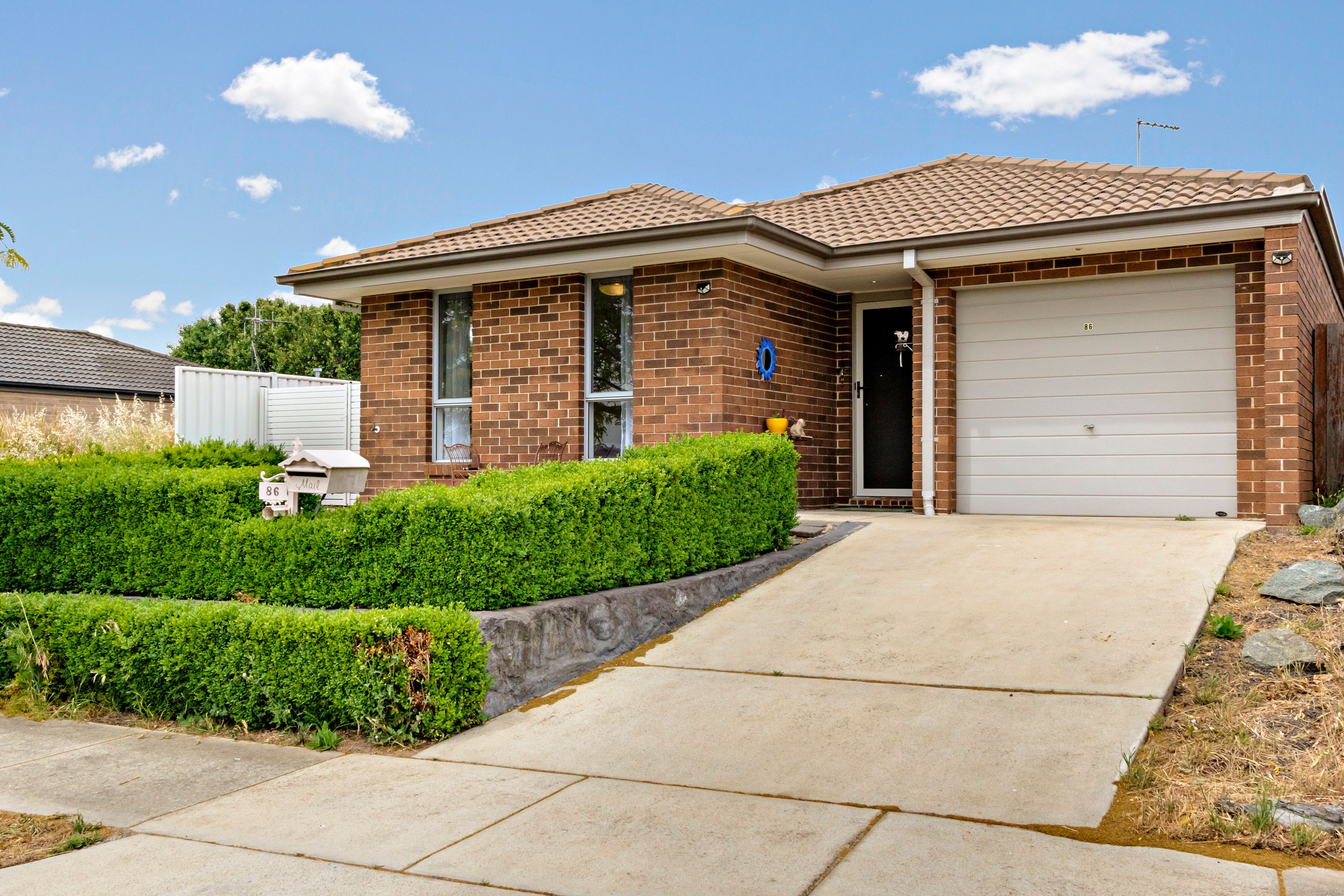 86 HOLLOWS CCT, Macgregor, Belconnen District, 0 rūma, 0 rūma horoi, House