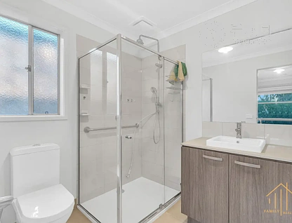 10 HAMMOND RD, CRANBOURNE WEST VIC 3977, 0 ห้องนอน, 0 ห้องน้ำ, House