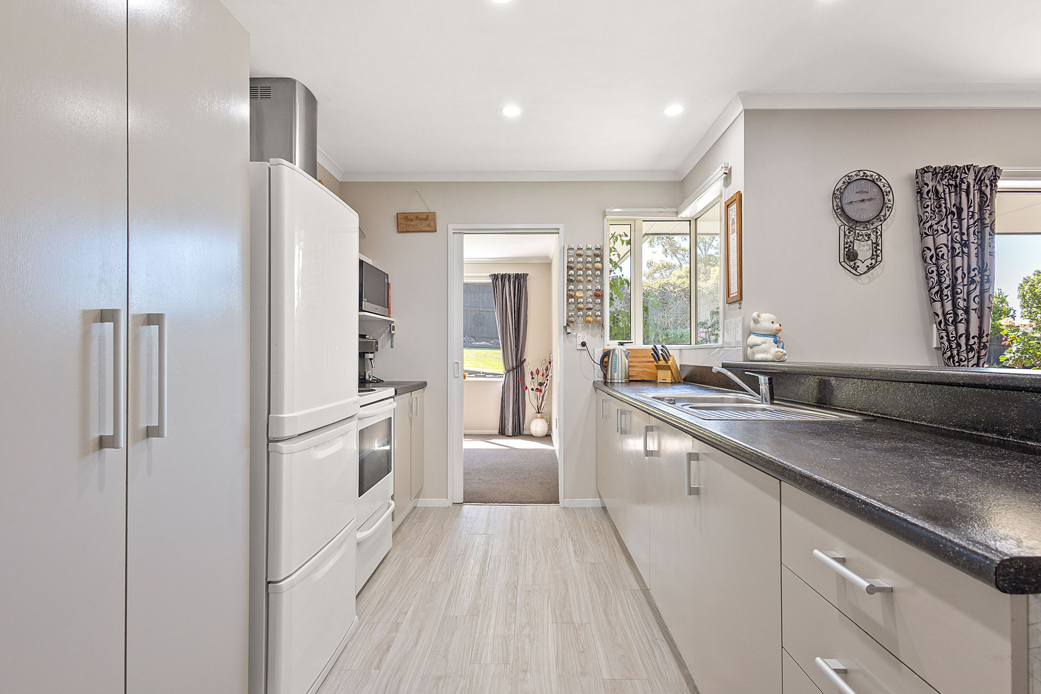 18 Mcdougall Place, Kaiapoi, Waimakariri, 3 Bedrooms, 2 Bathrooms, House