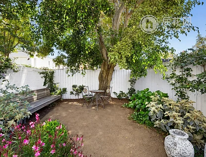 105 DENISON ST, BONDI JUNCTION NSW 2022, 2 ห้องนอน, 1 ห้องน้ำ, House