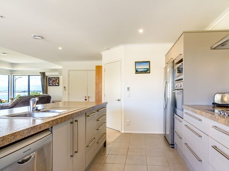 15 Cederman Drive, Kaiteriteri, Tasman, 4 ਕਮਰੇ, 2 ਬਾਥਰੂਮ