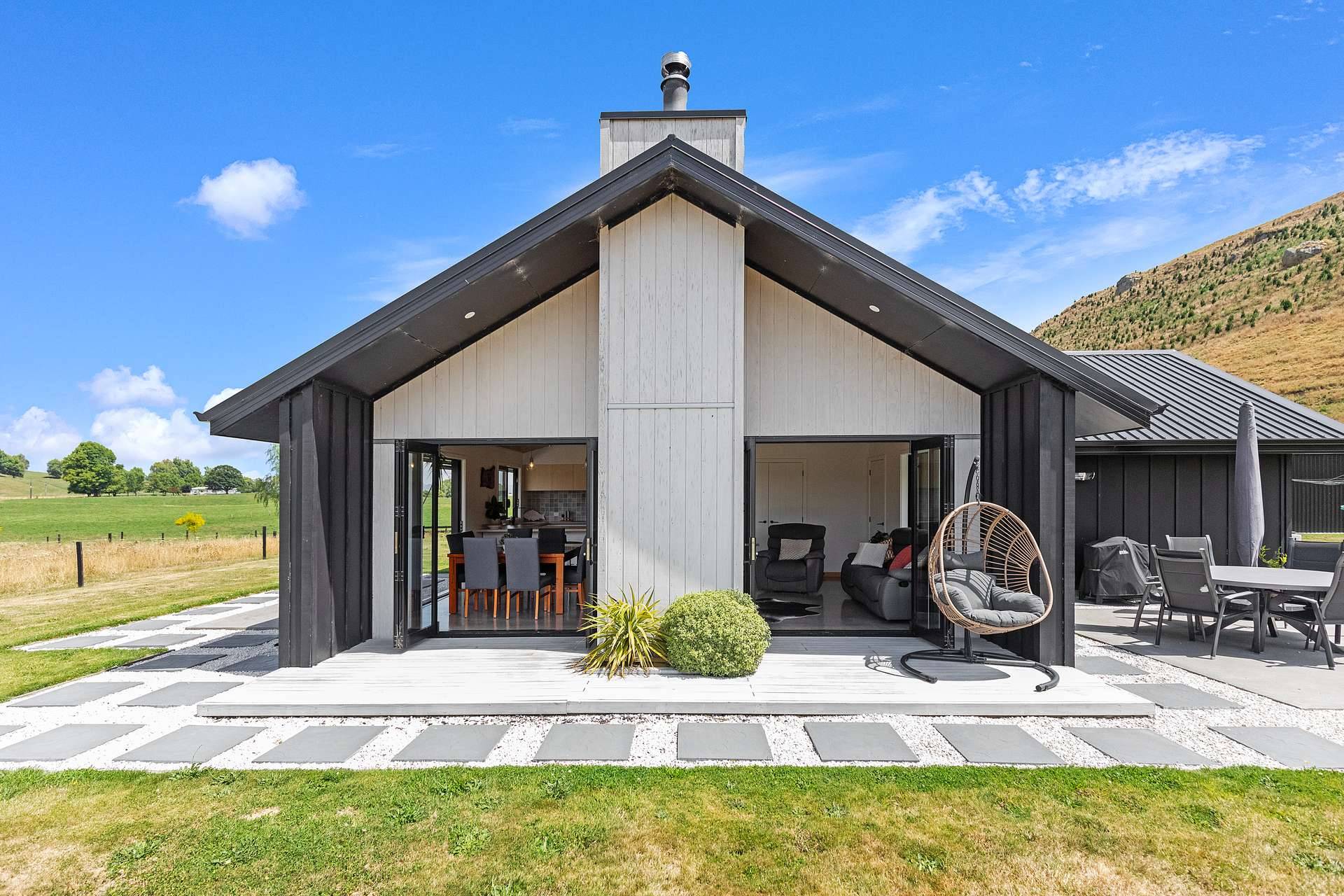 122 Twist Road, Ngakuru