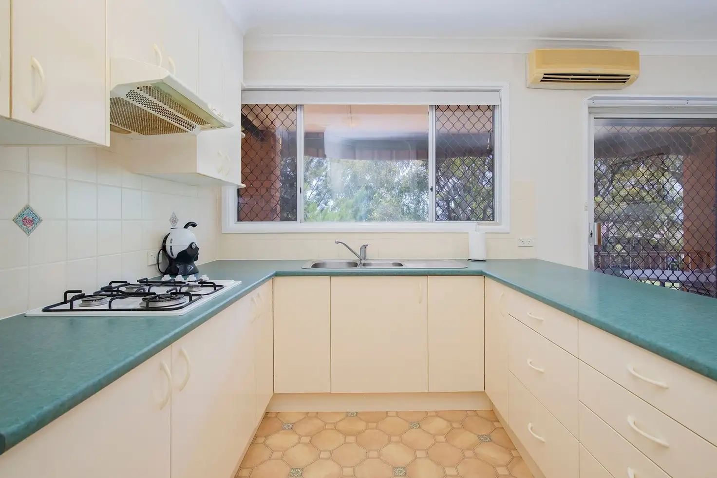 UNIT 3 38 HENRY ST, Merewether, Newcastle, 0 Bedrooms, 0 Bathrooms, Unit