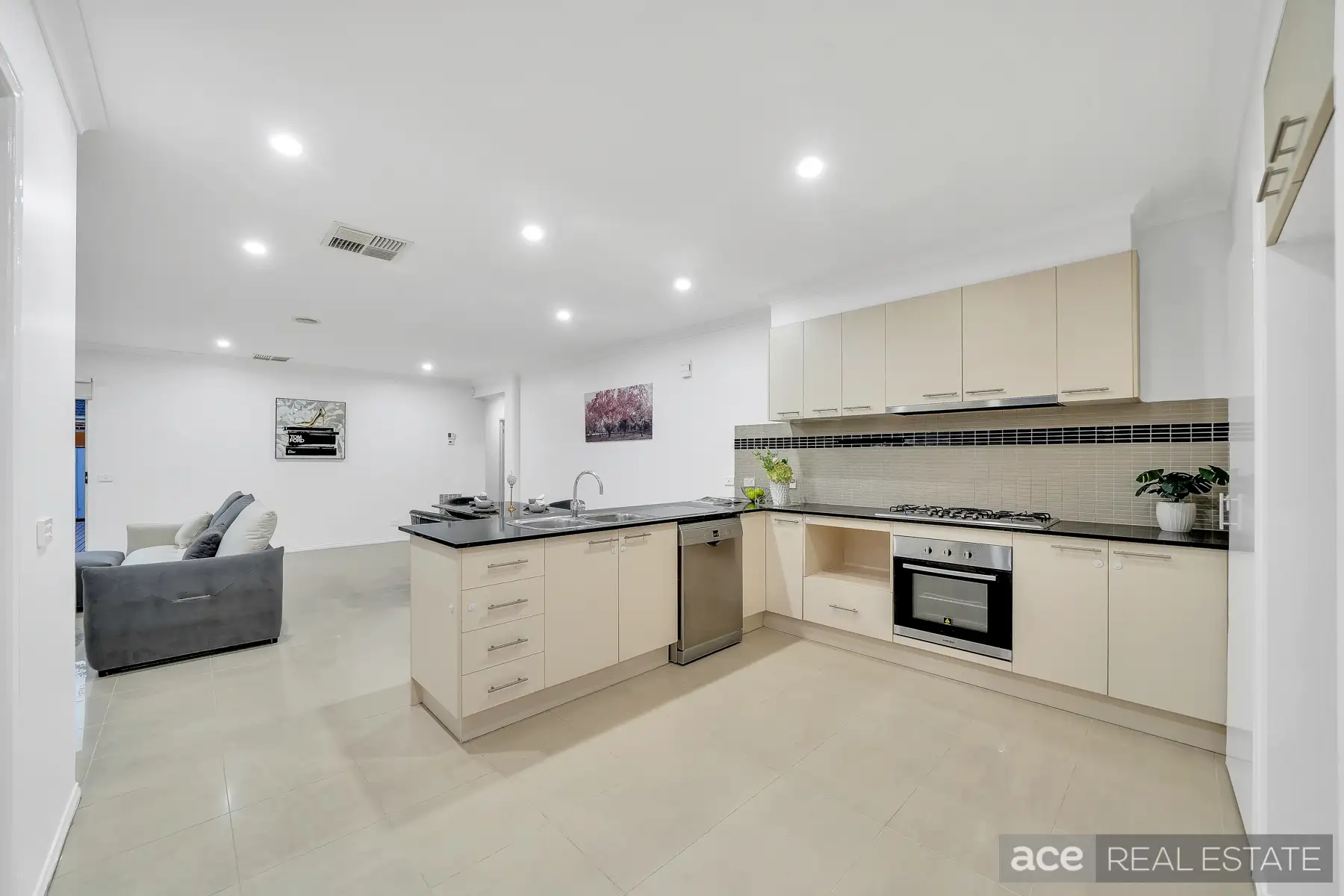 20 BLUE WREN DR, Williams Landing, South West Melbourne, 0 રૂમ, 0 બાથરૂમ, House