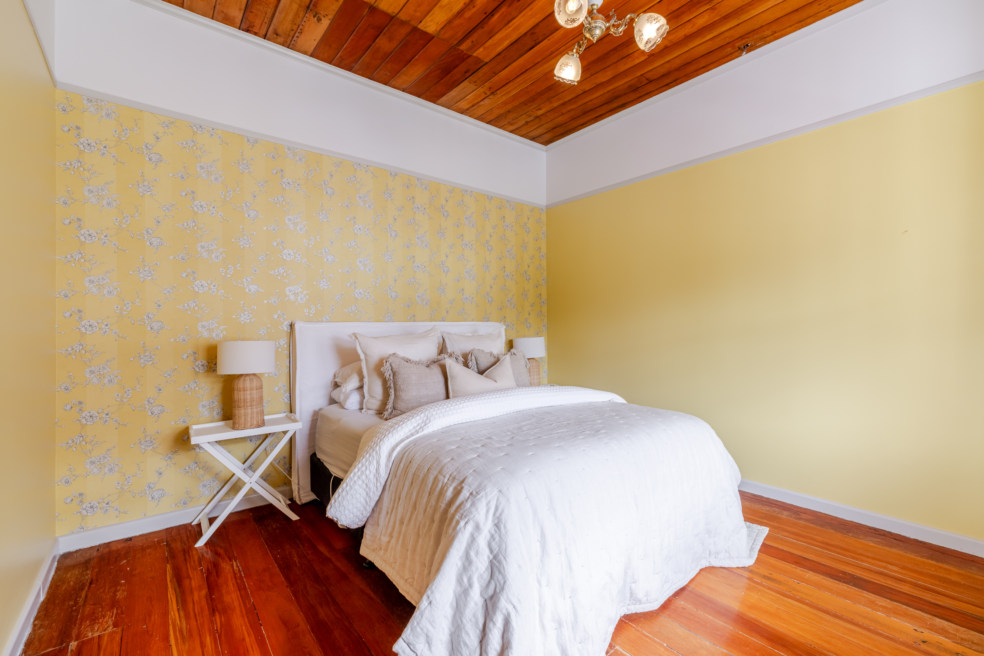 5 Voelas Road, Lyttelton, Christchurch, 4 phòng ngủ, 2 phòng tắm, House