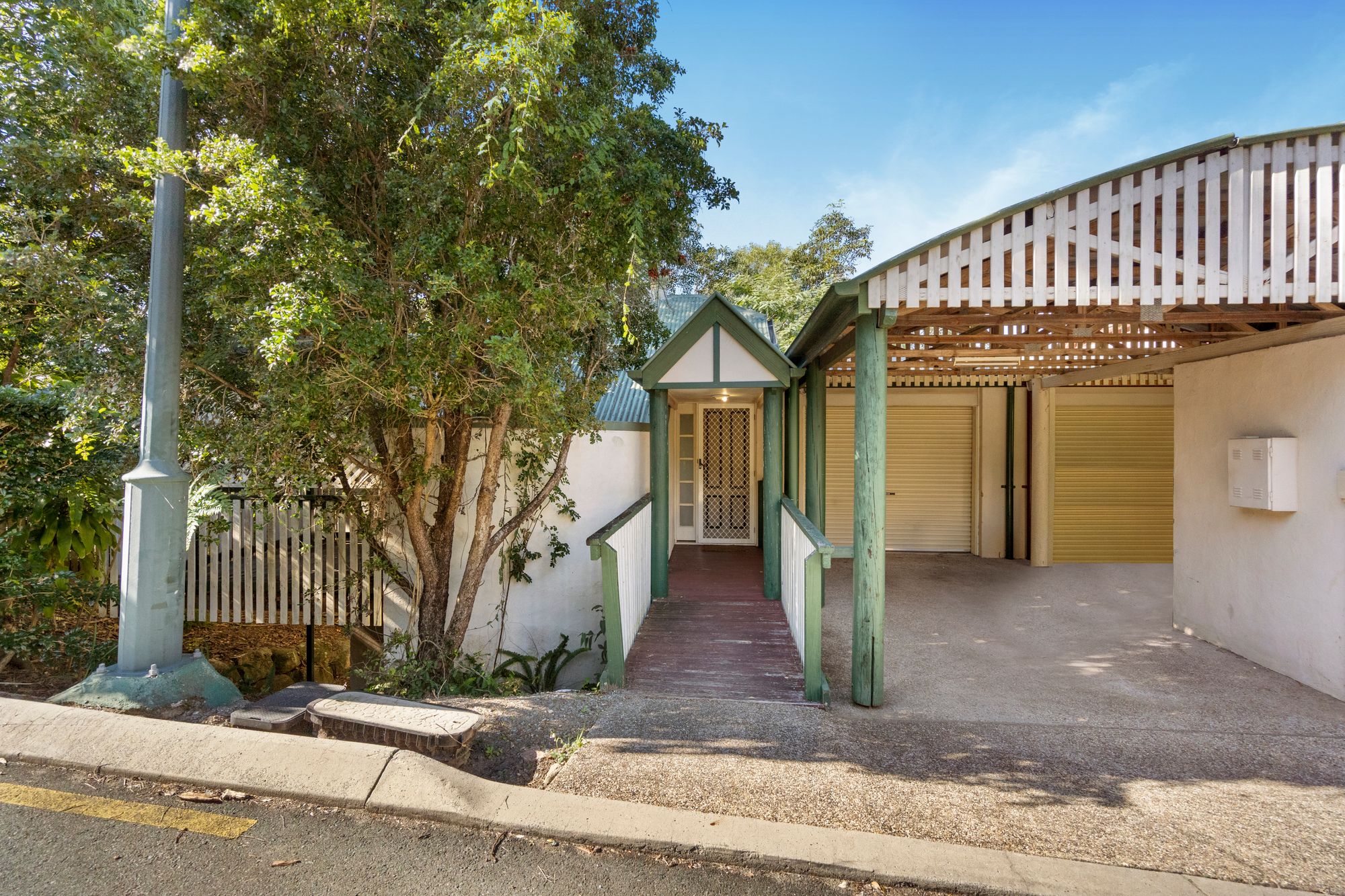 UNIT 7 82 RUSSELL TCE, Indooroopilly, Brisbane Western Region, 0 habitaciones, 0 baños, Townhouse