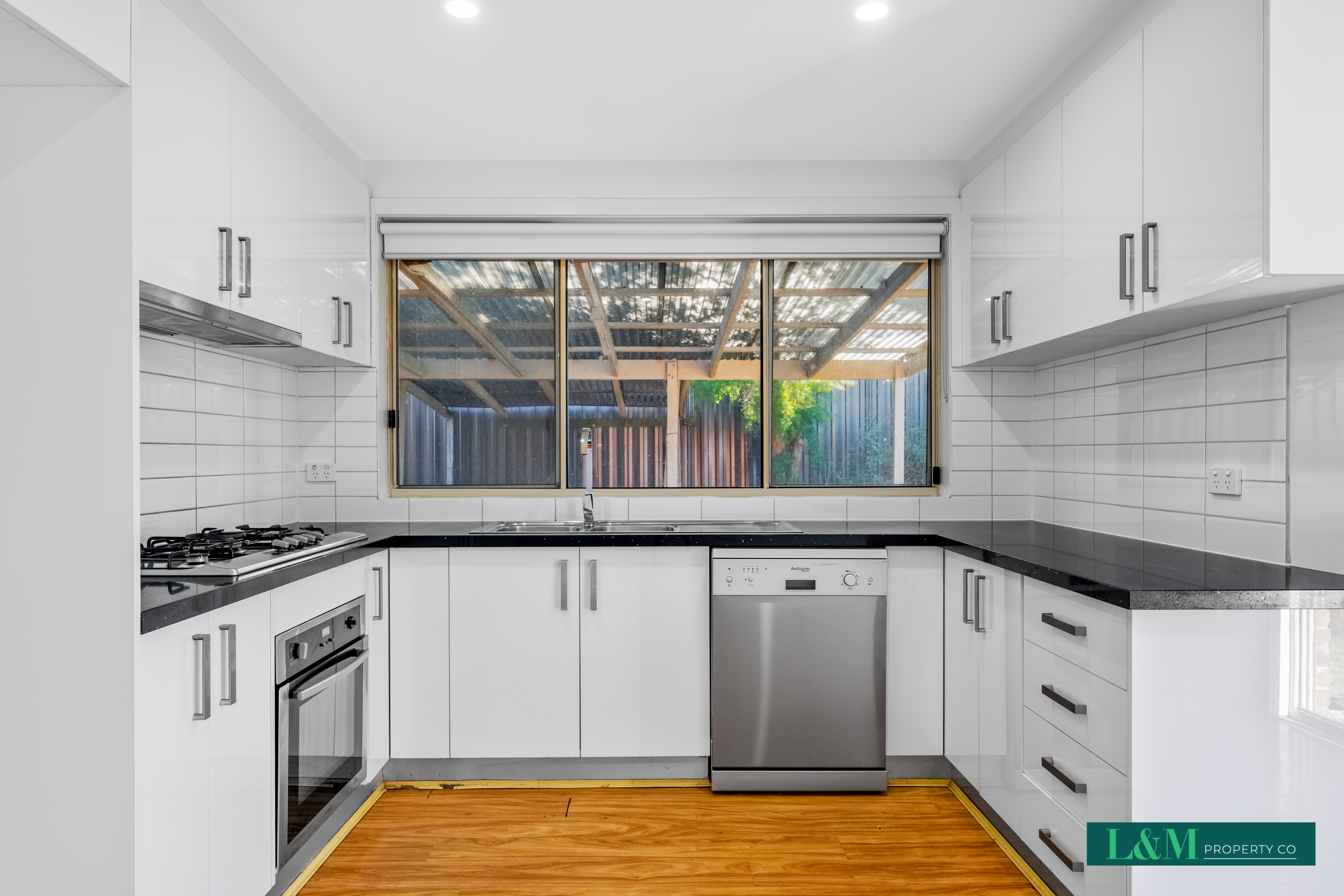 14 LINDEN CL, Meadow Heights, North Melbourne, 0房, 0浴, House