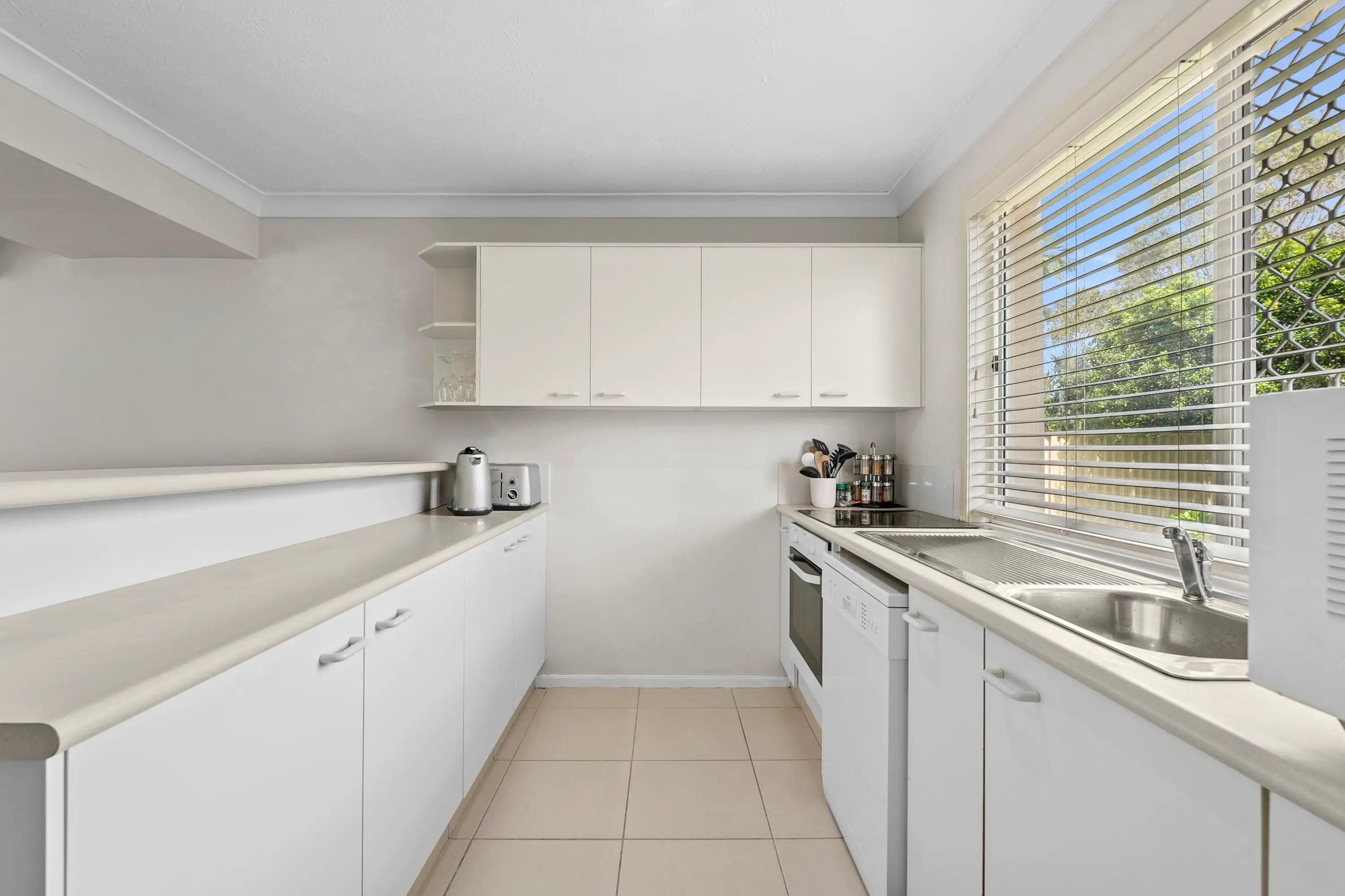UNIT 23 50 SAINT KEVINS AV, Benowa, Gold Coast, 0部屋, 0バスルーム, Townhouse