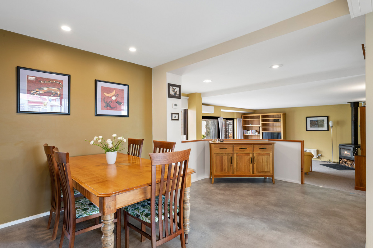 WAKE ROBIN 2 LANSDOWNE CR, West Hobart, Hobart, 0 Kuwarto, 0 Banyo, House