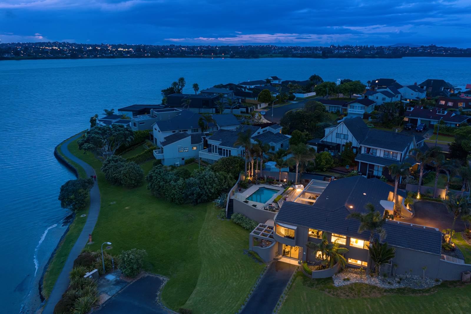Residential  Mixed Housing Suburban Zone