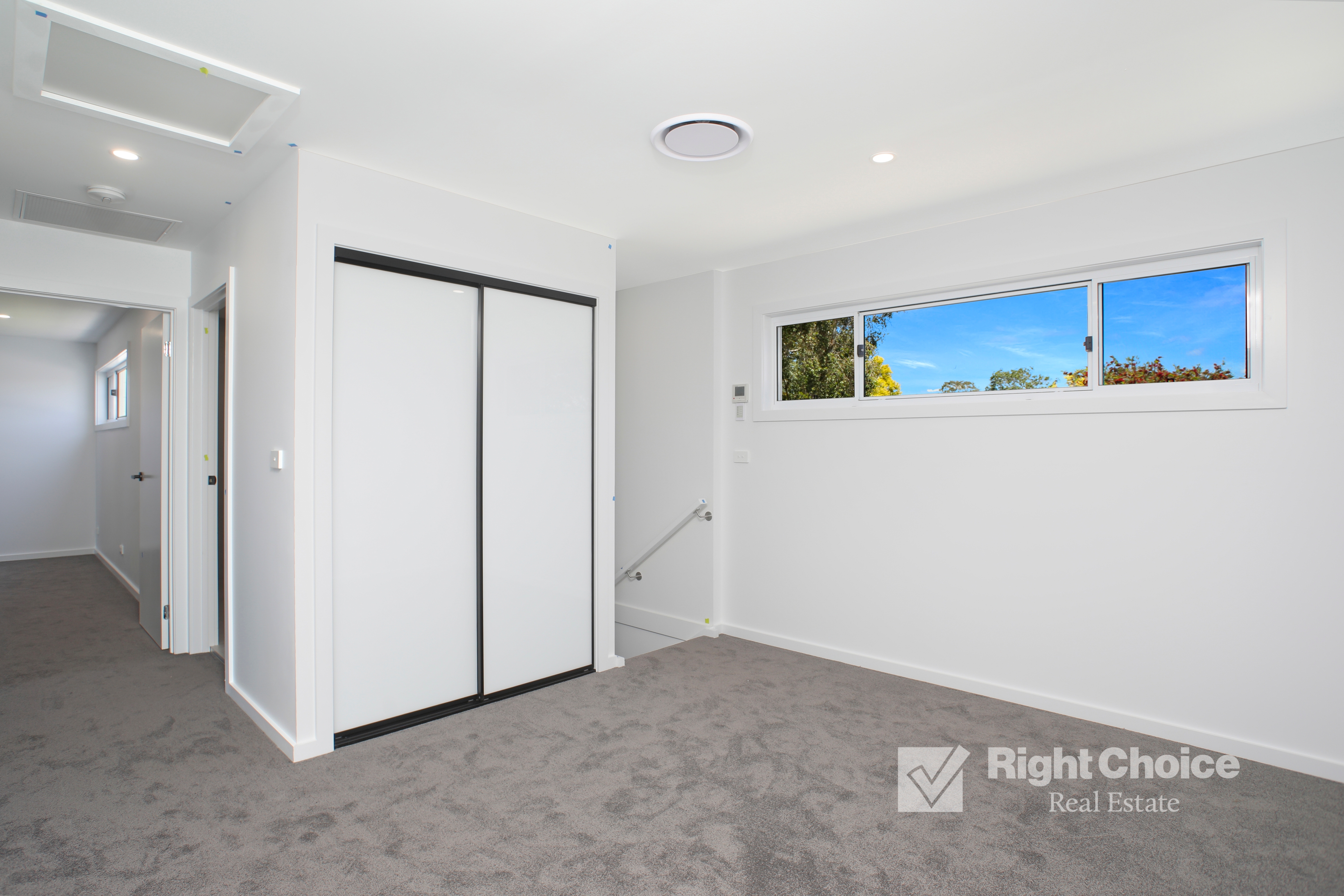 18 KAYLAUR CR, Albion Park Rail, South Coast, 0 Bedrooms, 0 Bathrooms, Townhouse