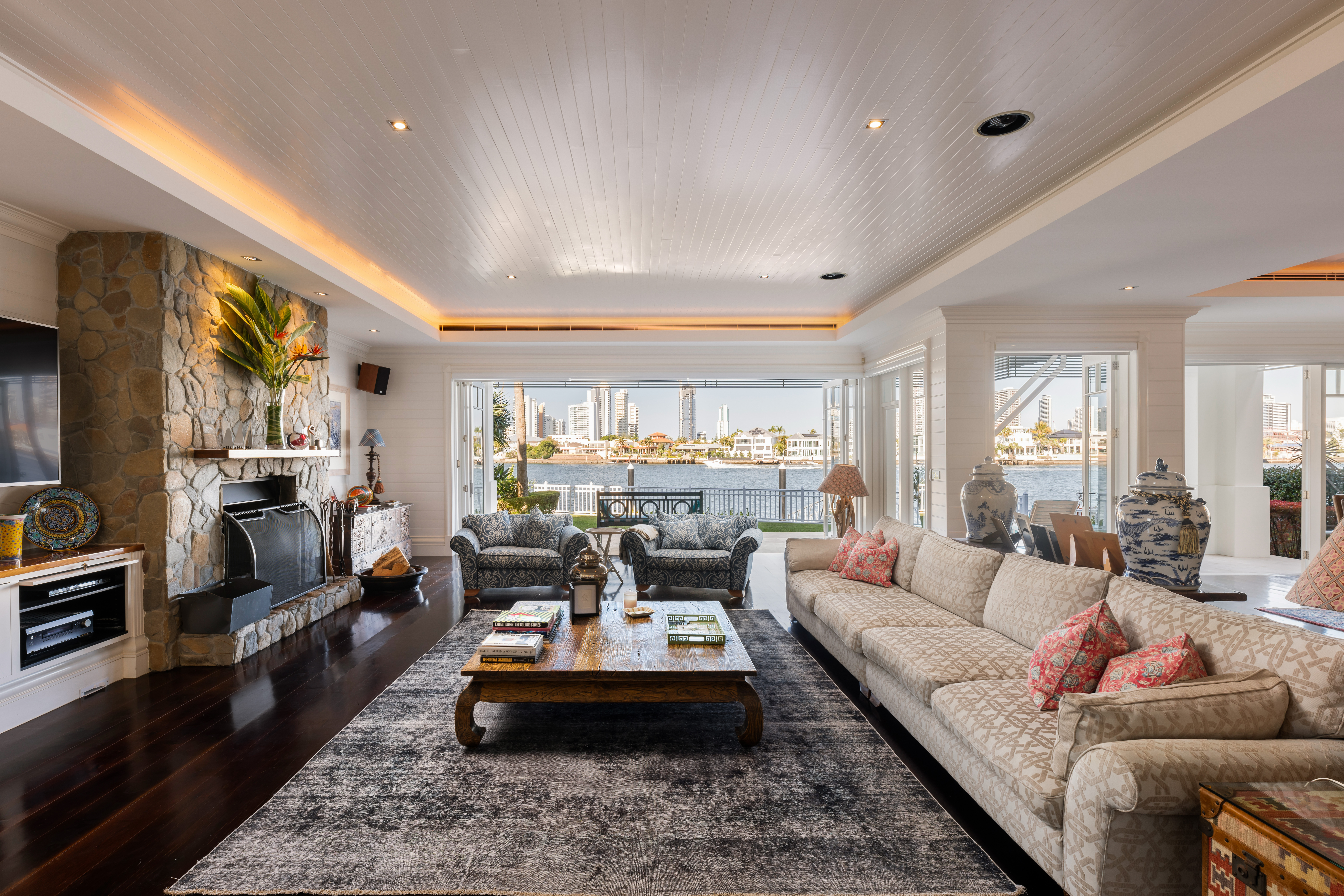 7-9 FERRY RD, Southport, Gold Coast, 0 rūma, 0 rūma horoi, House