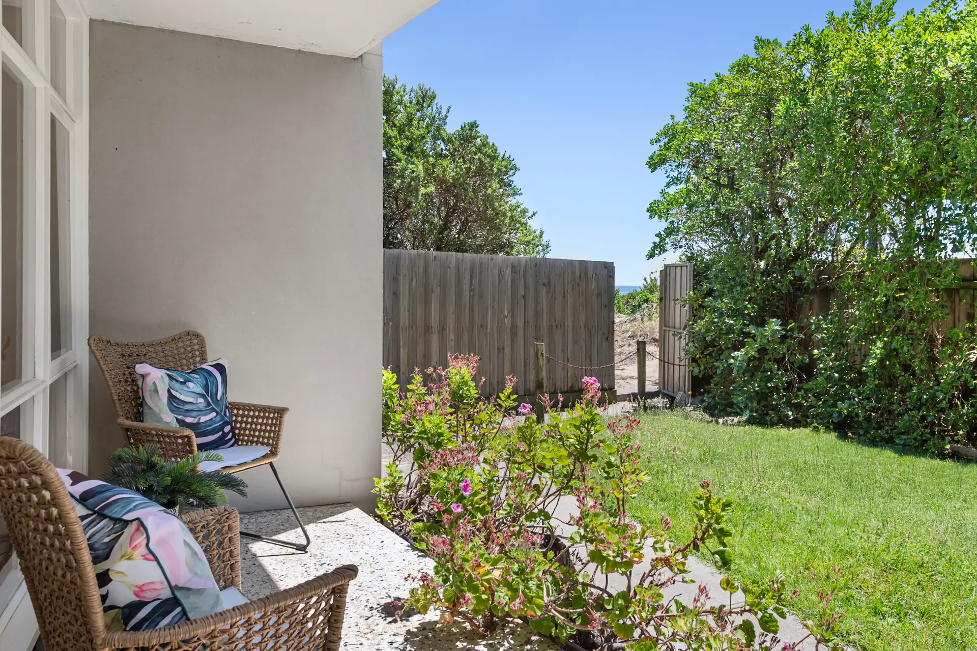 UNIT 8 56-58 GOULD ST, Frankston, Mornington Peninsula, 0 कमरे, 0 बाथरूम, Townhouse