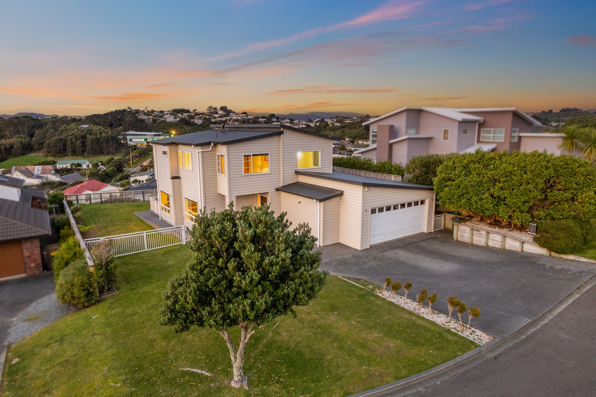 18 Milford Street, Aotea, Porirua, 4 Bedrooms, 2 Bathrooms, House