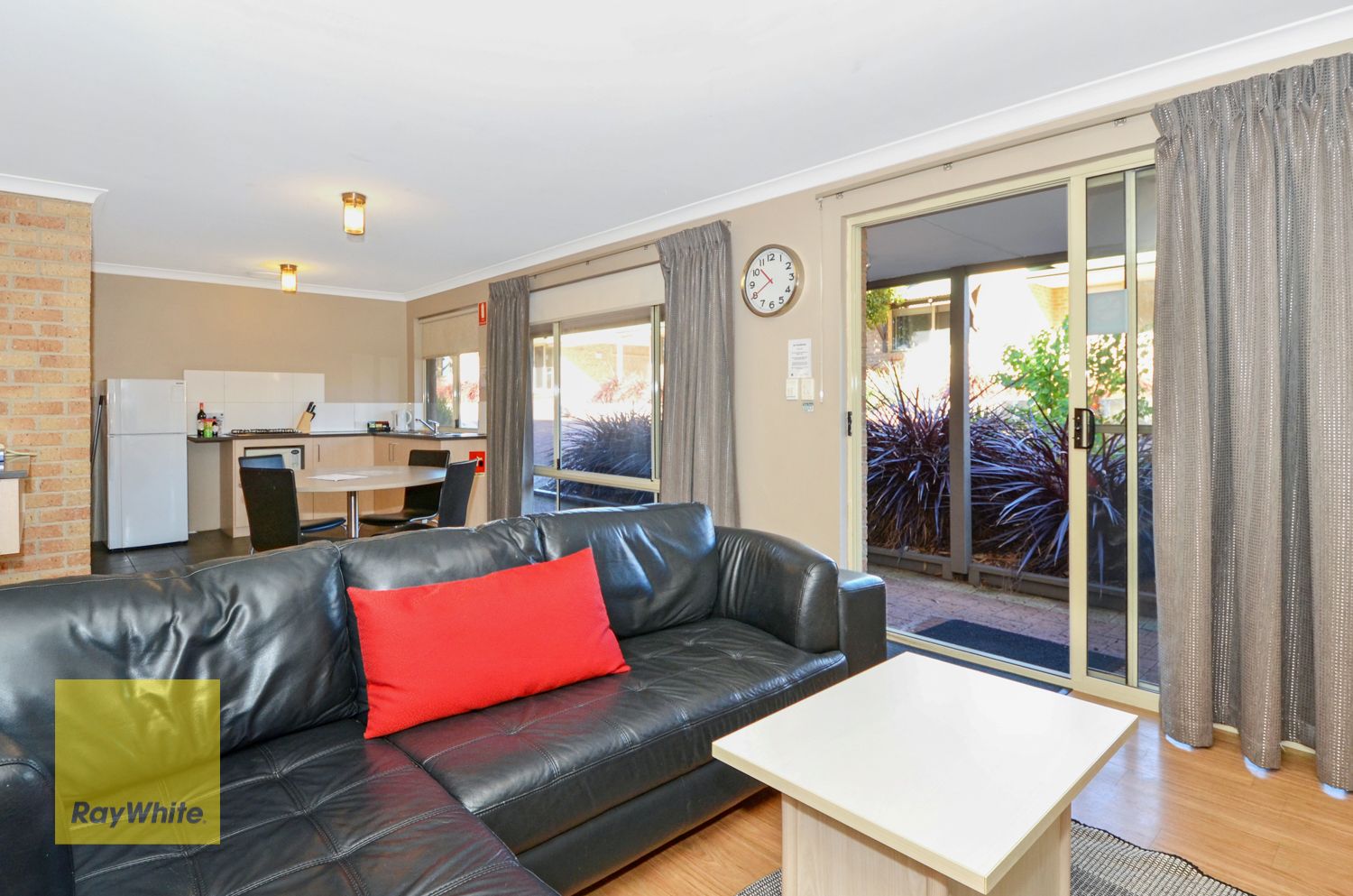 TOURIST RESIDENTIAL