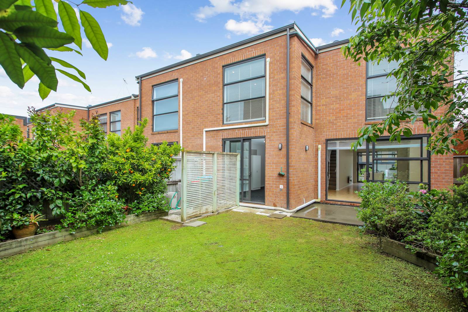 27 Scoria Crescent, Stonefields, Auckland City, 3 ਕਮਰੇ, 0 ਬਾਥਰੂਮ