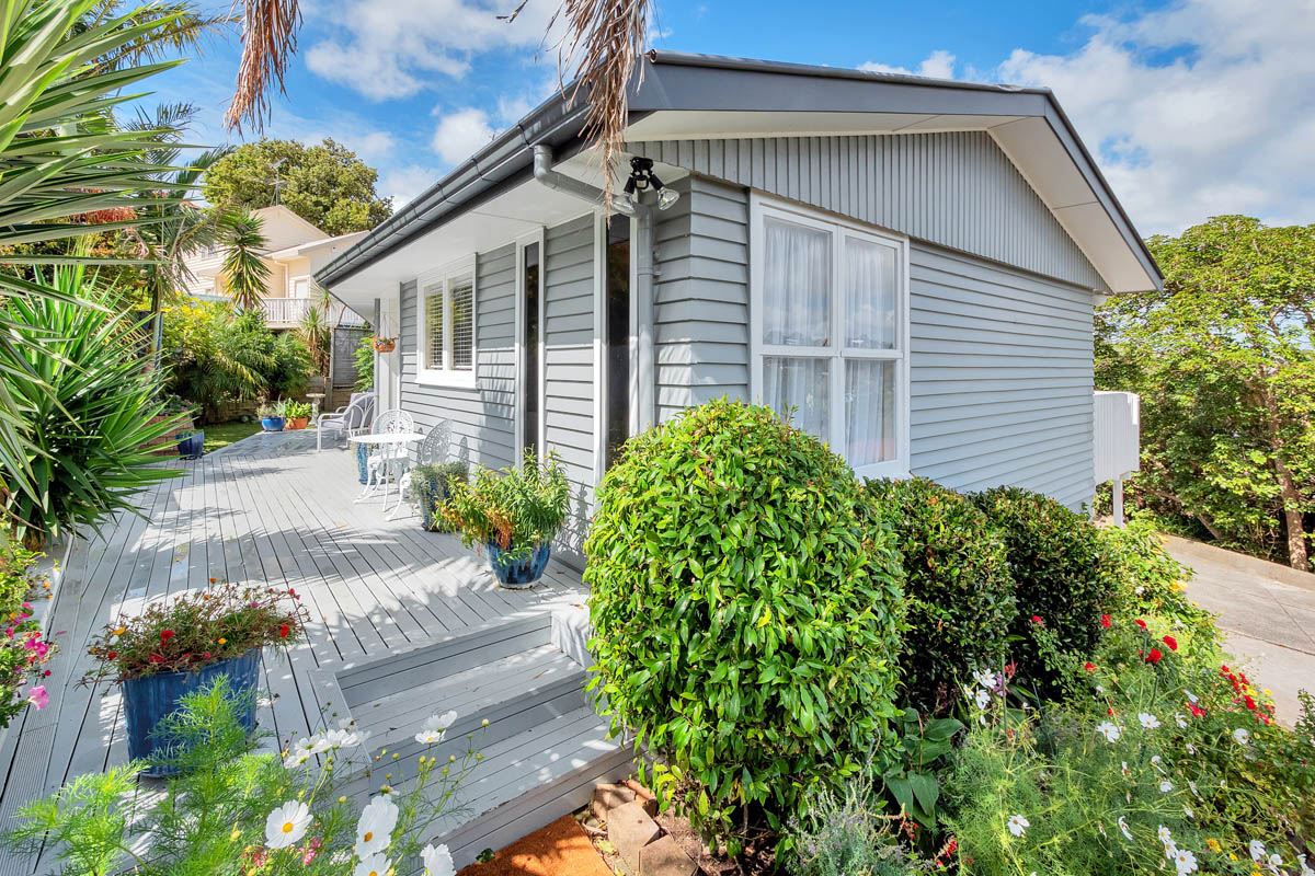 Residential  Mixed Housing Suburban Zone