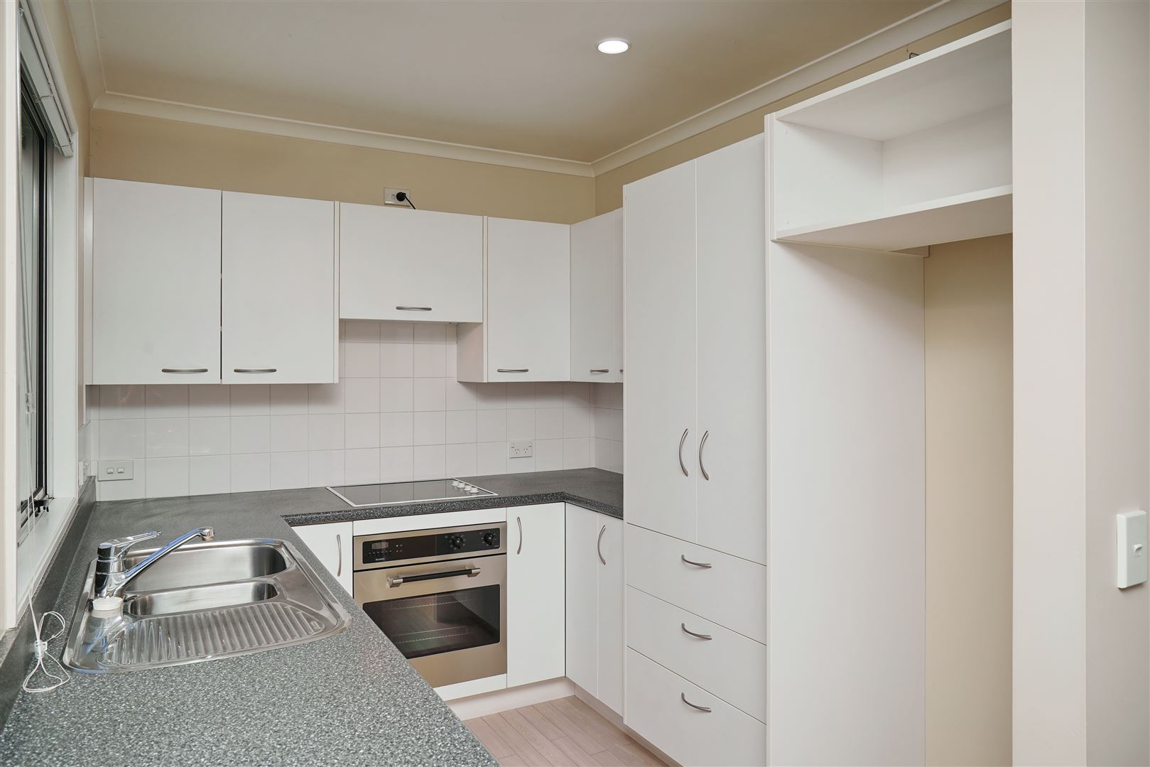 6 Augusta Street, Redcliffs, Christchurch City, 2 ਕਮਰੇ, 1 ਬਾਥਰੂਮ