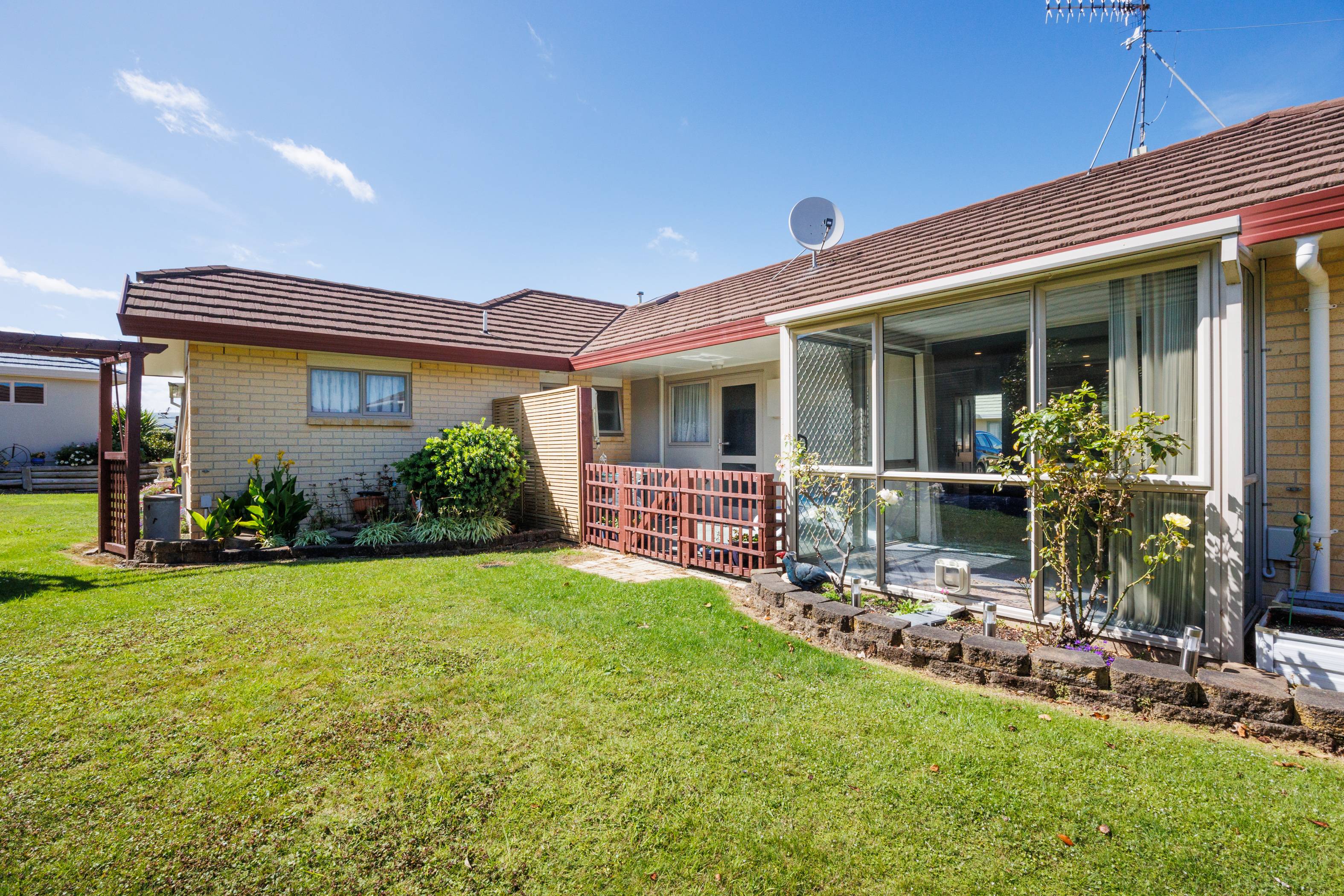 3 Foxtail Fern, Kelvin Grove, Palmerston North City, 2 rūma, 1 rūma horoi, Townhouse