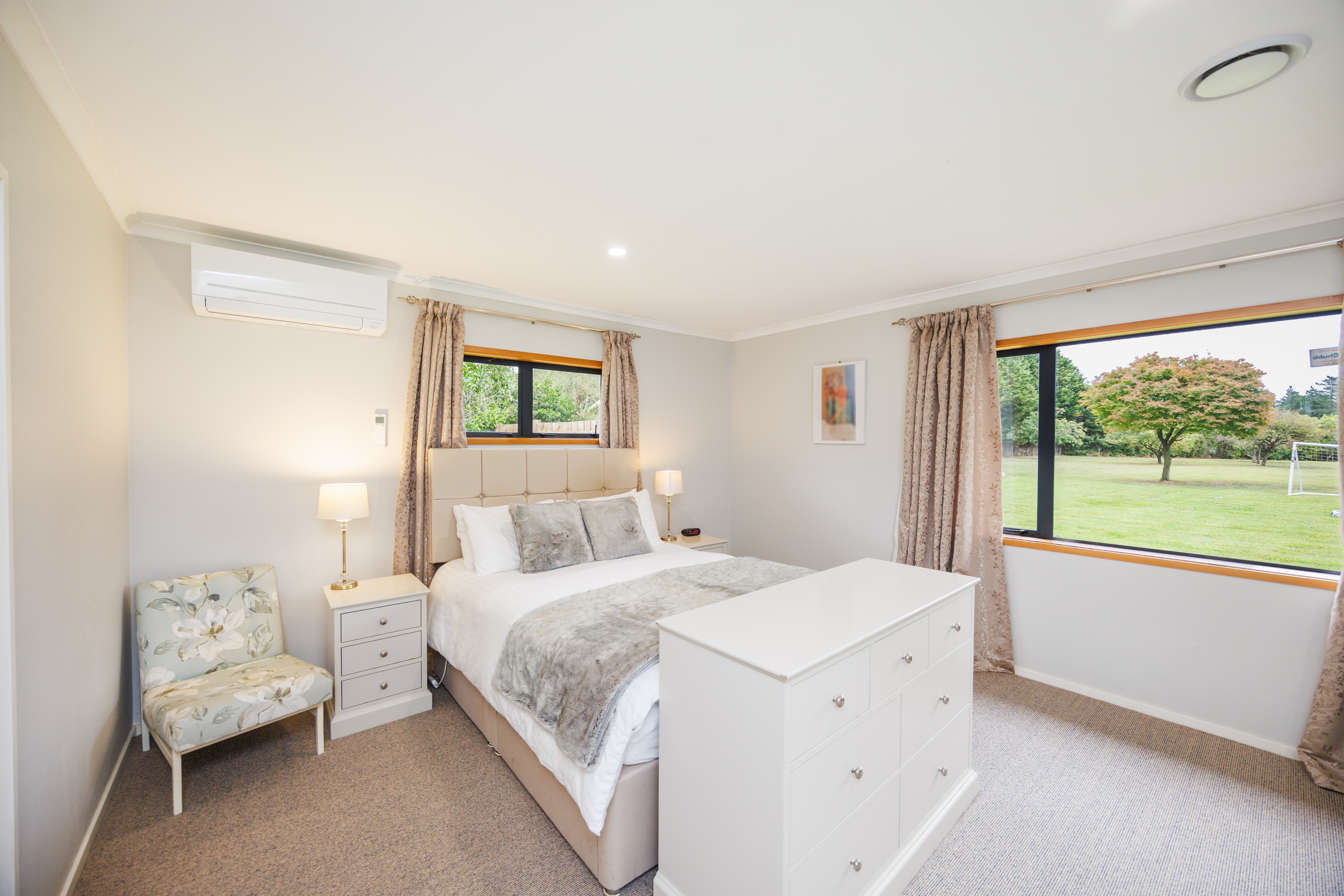 46 Turitea Road, Fitzherbert, Palmerston North City, 5 ਕਮਰੇ, 2 ਬਾਥਰੂਮ, House