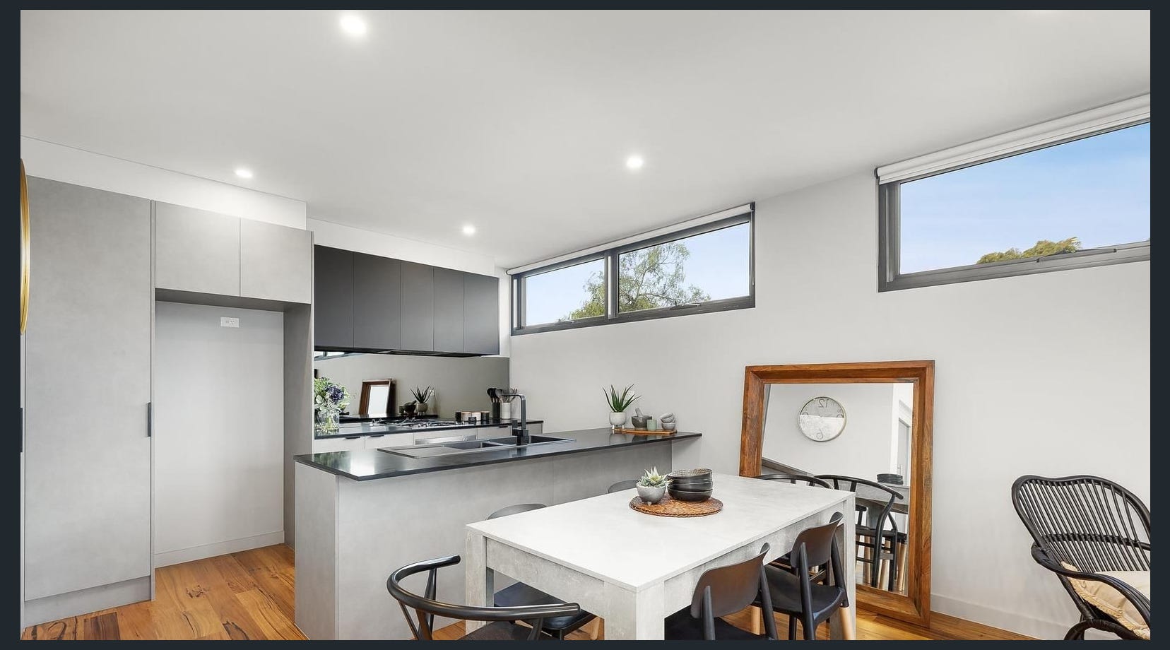 UNIT 7 312 PASCOE VALE RD, Essendon, North Melbourne, 0 Schlafzimmer, 0 Badezimmer, Townhouse
