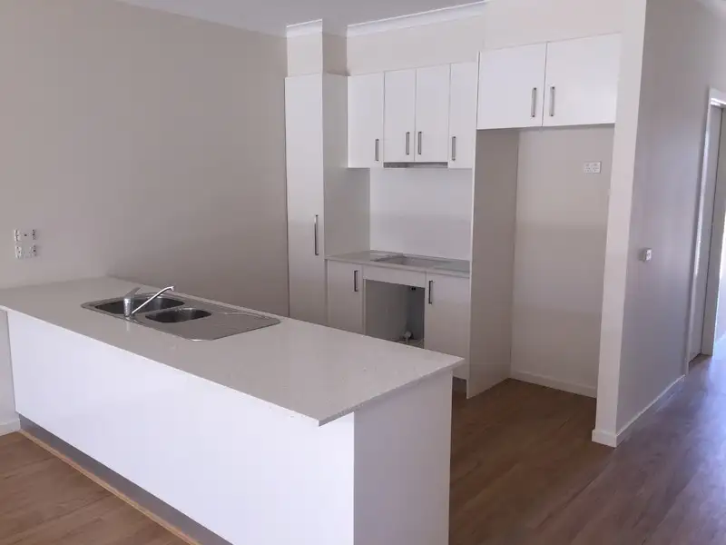 56 BRACKEN WAY, South Morang, North Melbourne, 0 chambres, 0 salles de bain, House