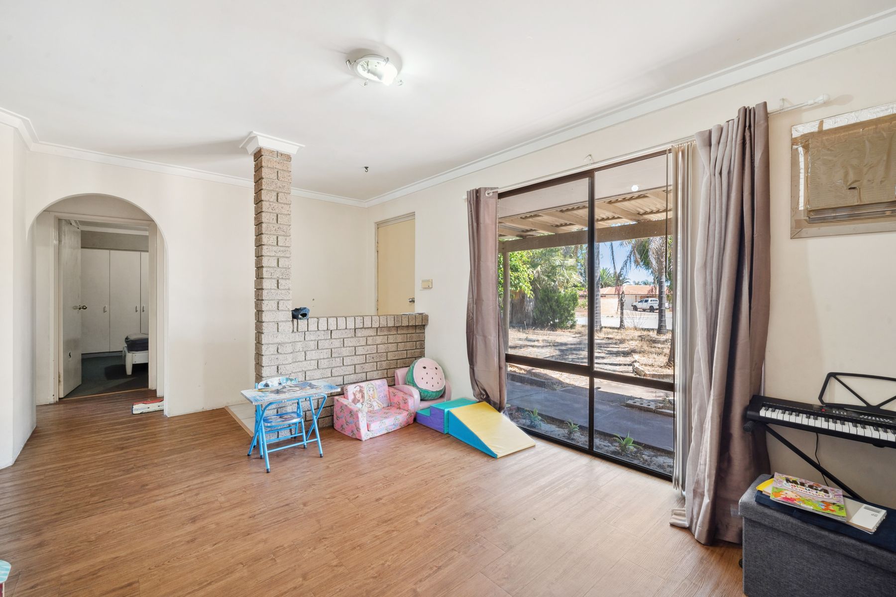 59 ASHBURTON DR, GOSNELLS WA 6110, 0 Bedrooms, 0 Bathrooms, House