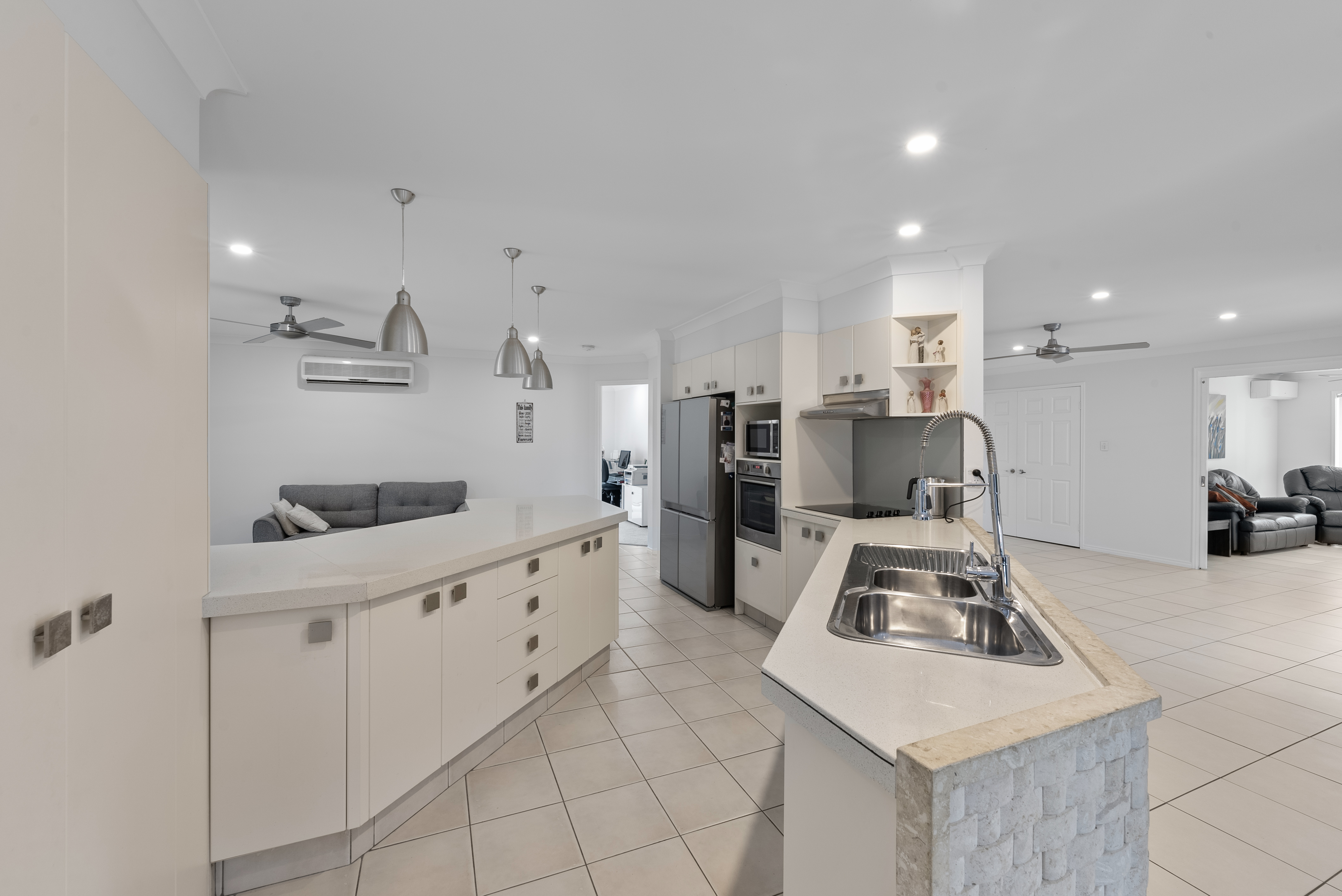 2 AMANU CR, PACIFIC PINES QLD 4211, 0 Bedrooms, 0 Bathrooms, House