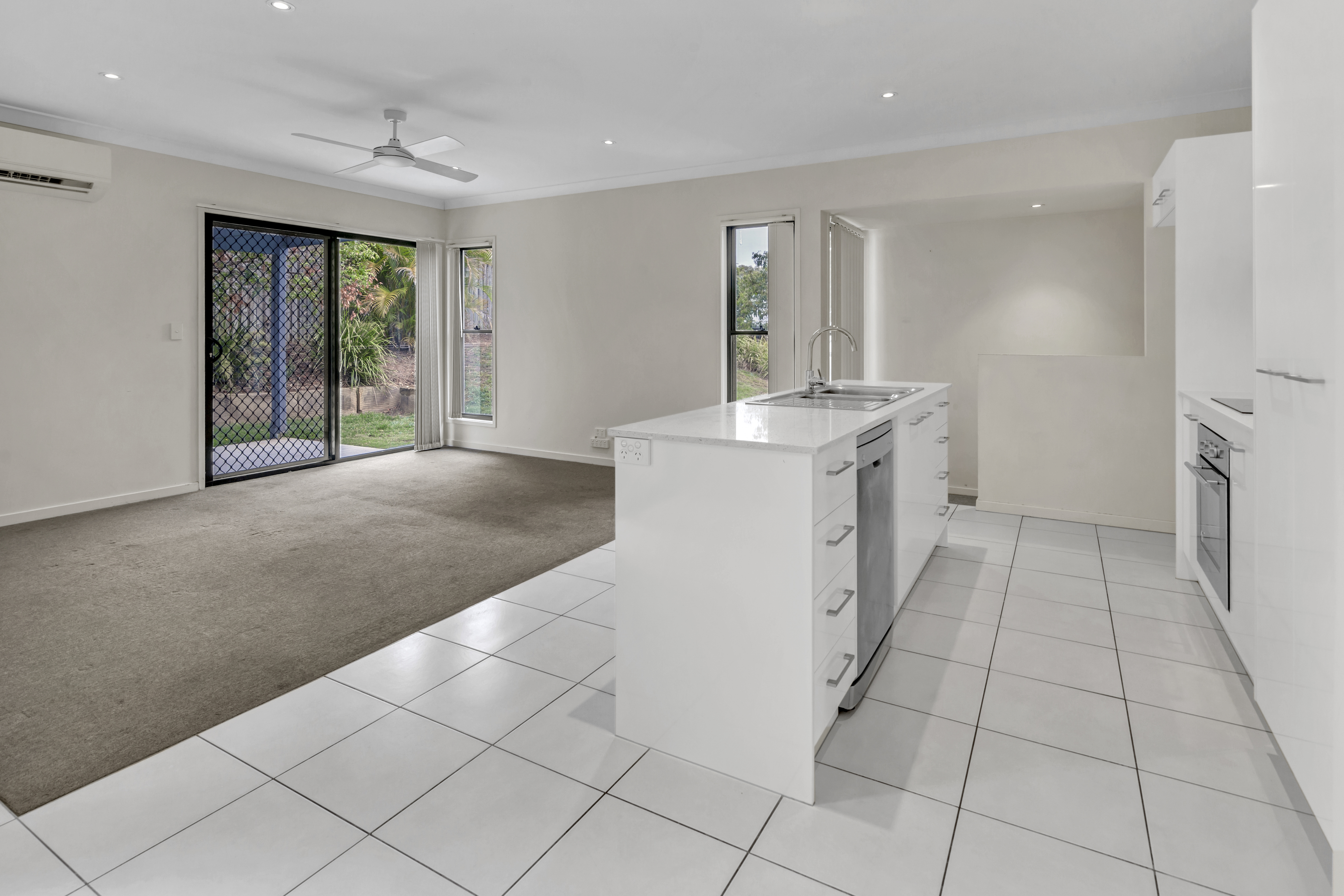 CHROME DRIVE TOWNHOUSES UNIT 1 11 CHROME DR, Pimpama, Gold Coast, 0 રૂમ, 0 બાથરૂમ, House
