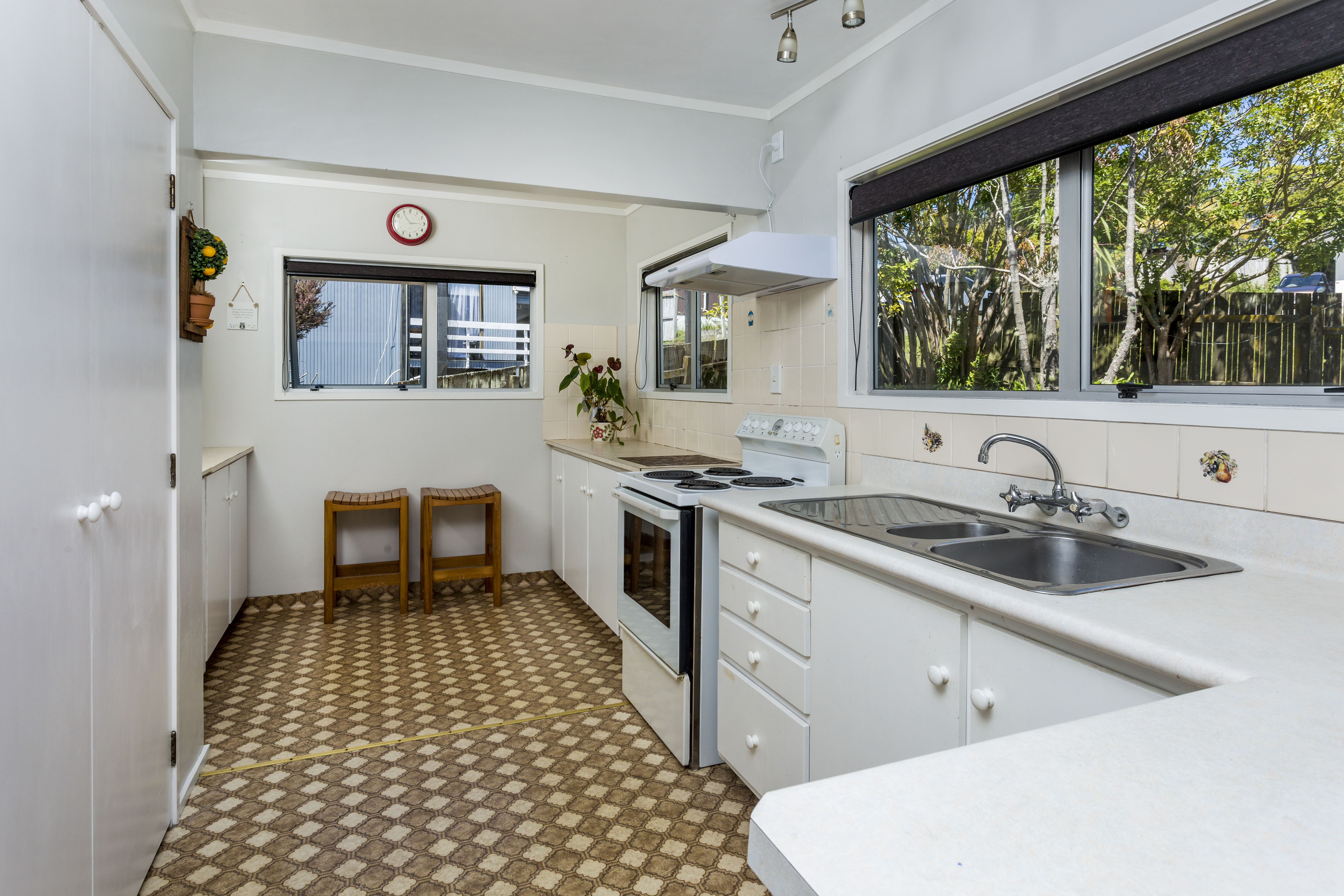 103 Becroft Drive, Forrest Hill, North Shore City, 4 ห้องนอน, 0 ห้องน้ำ, House