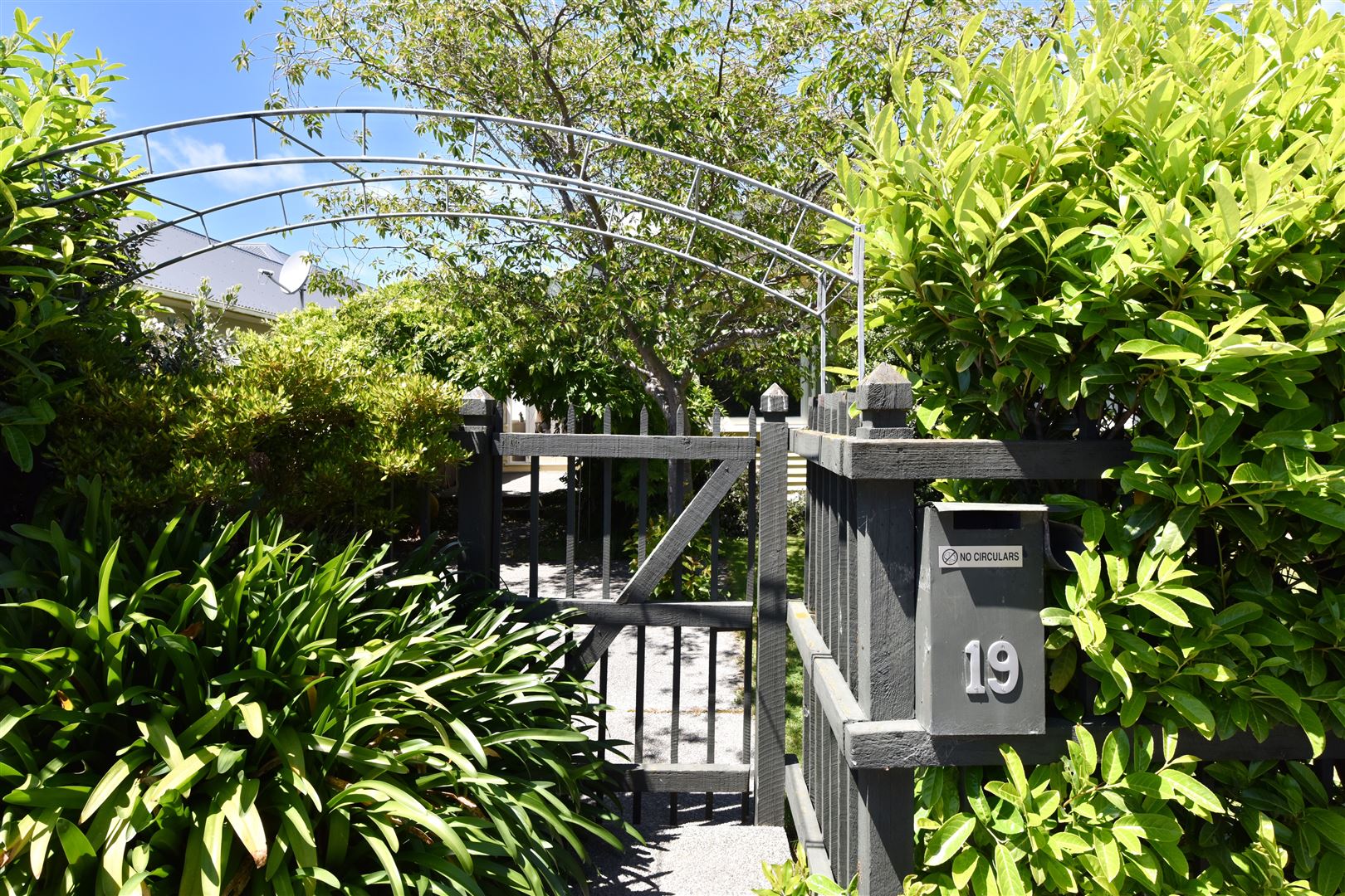 19 Taupata Street, Redcliffs, Christchurch City, 3 Bedrooms, 0 Bathrooms