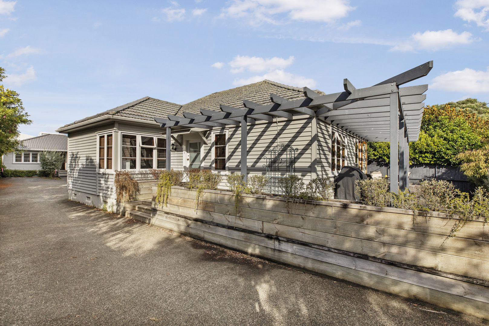 Residential  Single House Zone